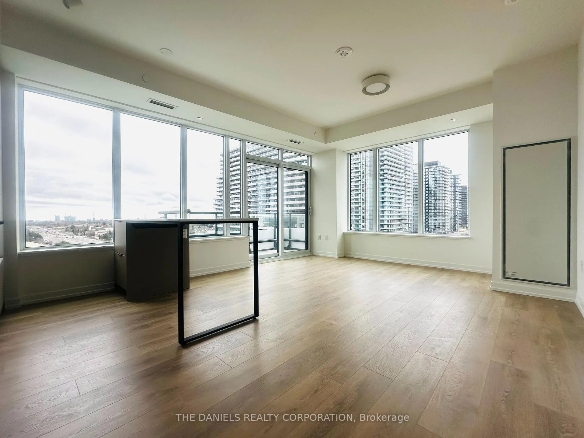Front of Unit 615, 2495 Eglinton Avenue W
