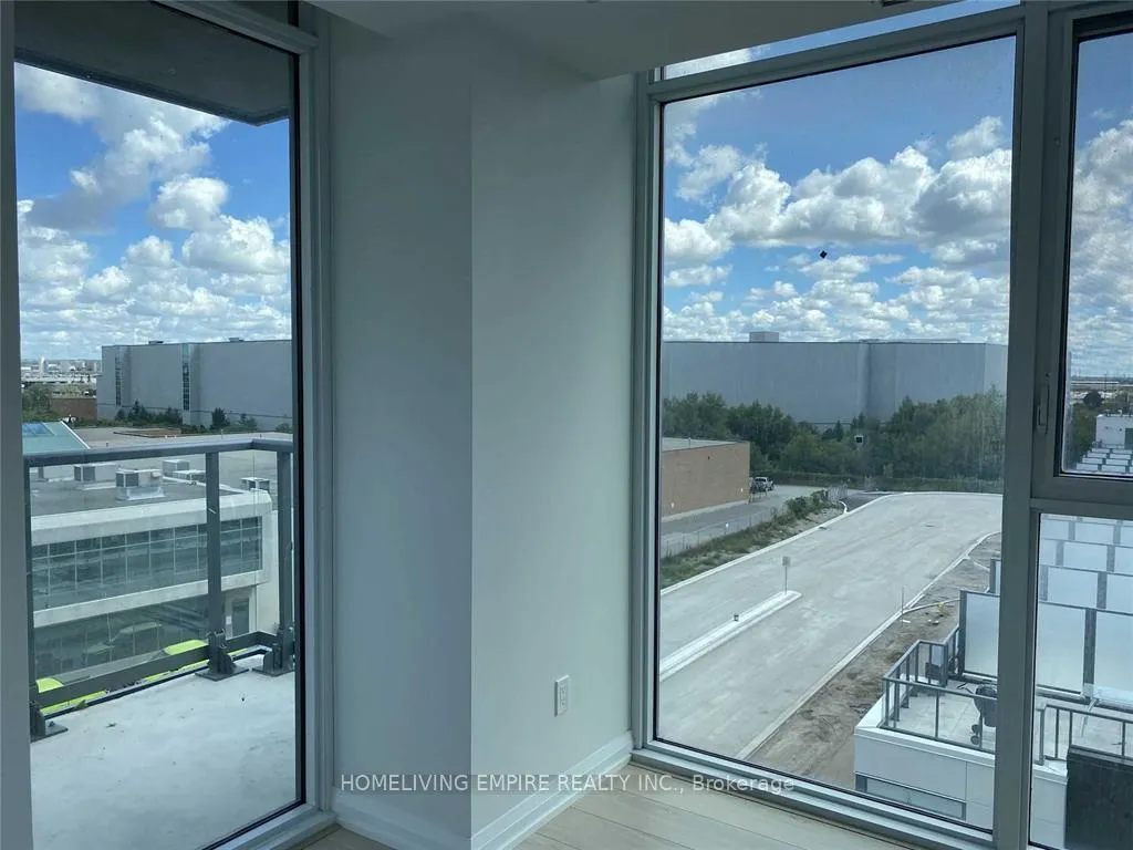 Photo 2 of Unit 515, 7895 Jane Street, Vaughan, Concord — HOMEH