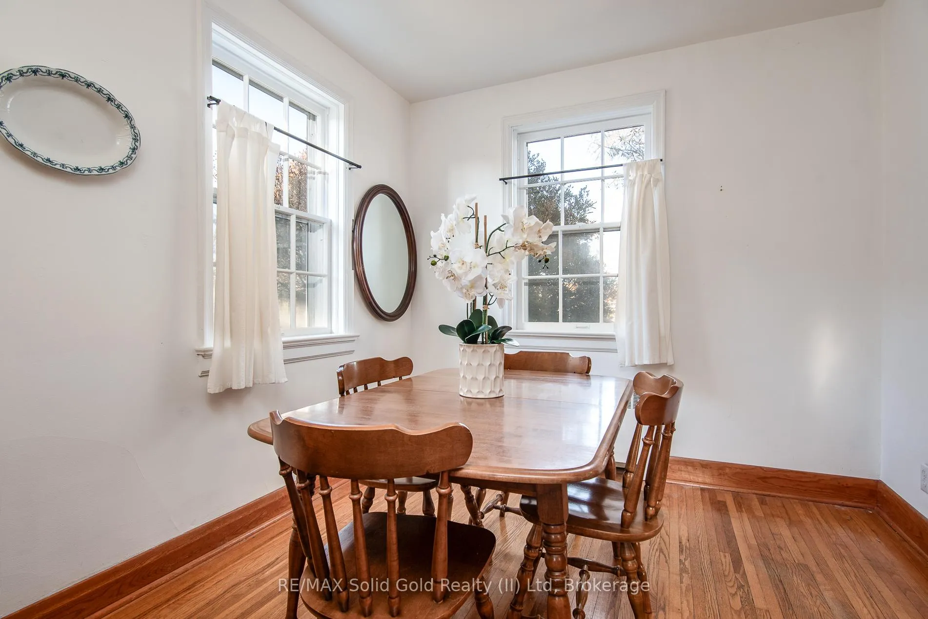 Photo 16 of 69 Floral Crescent, Waterloo — HOMEH