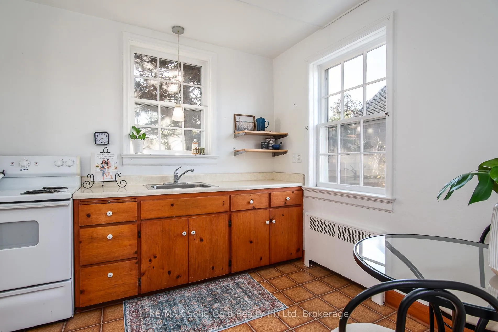 Photo 19 of 69 Floral Crescent, Waterloo — HOMEH