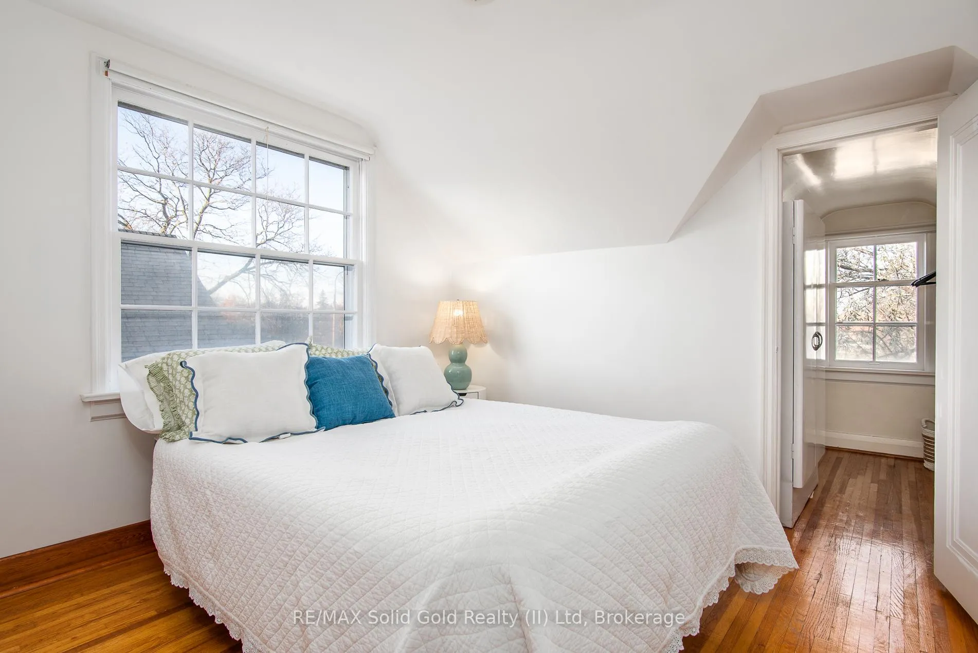 Photo 25 of 69 Floral Crescent, Waterloo — HOMEH