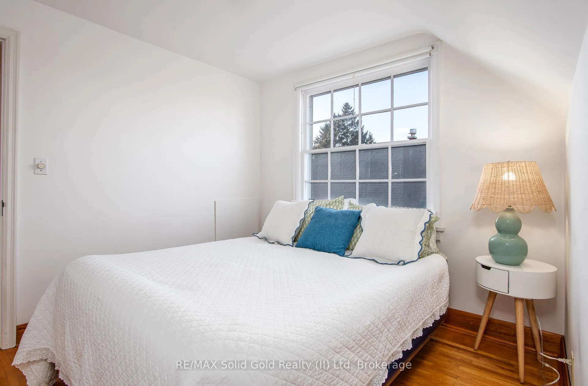 Photo 26 of 69 Floral Crescent, Waterloo — HOMEH