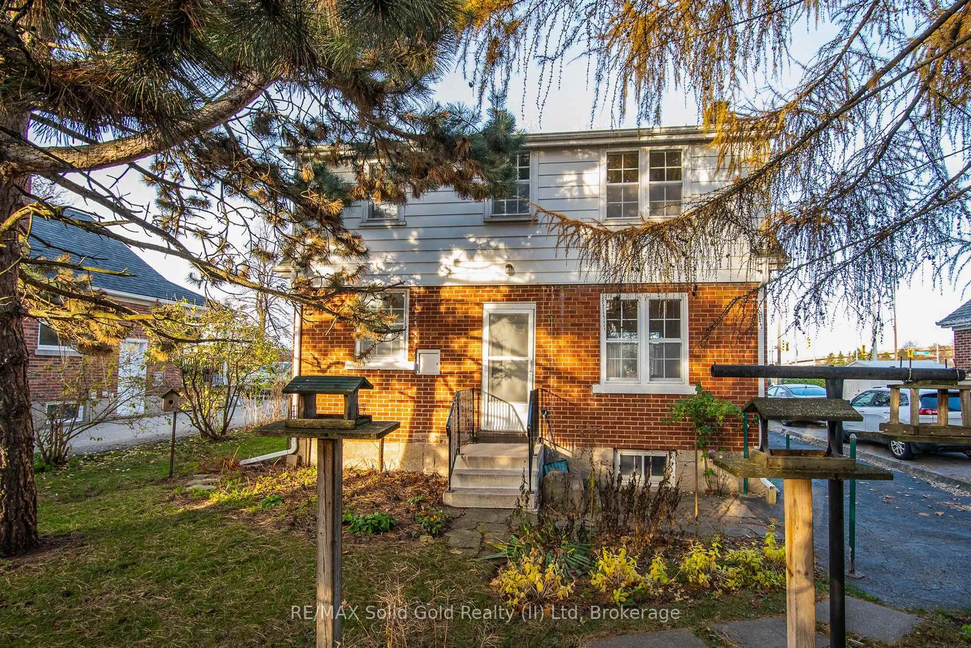 Photo 40 of 69 Floral Crescent, Waterloo — HOMEH