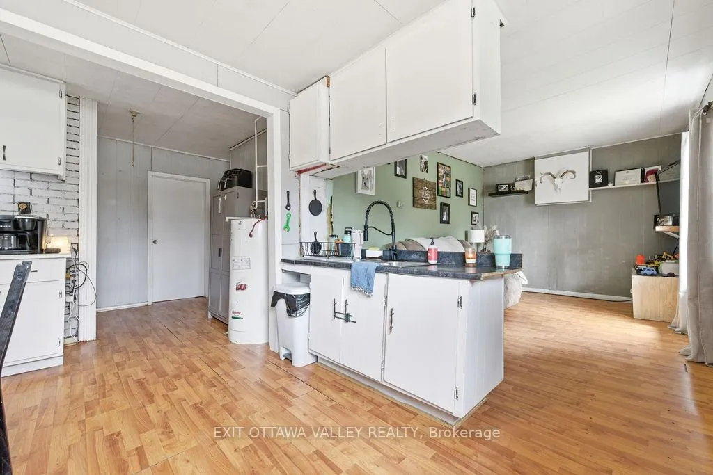 Photo 9 of 528 Almira Street, Pembroke — HOMEH