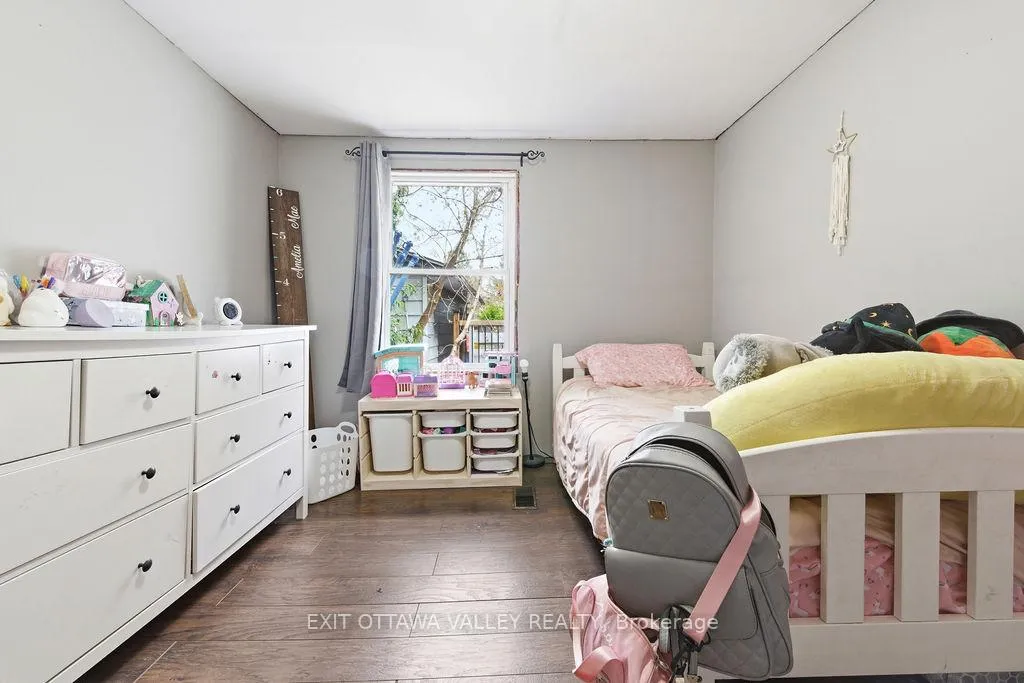 Photo 20 of 528 Almira Street, Pembroke — HOMEH