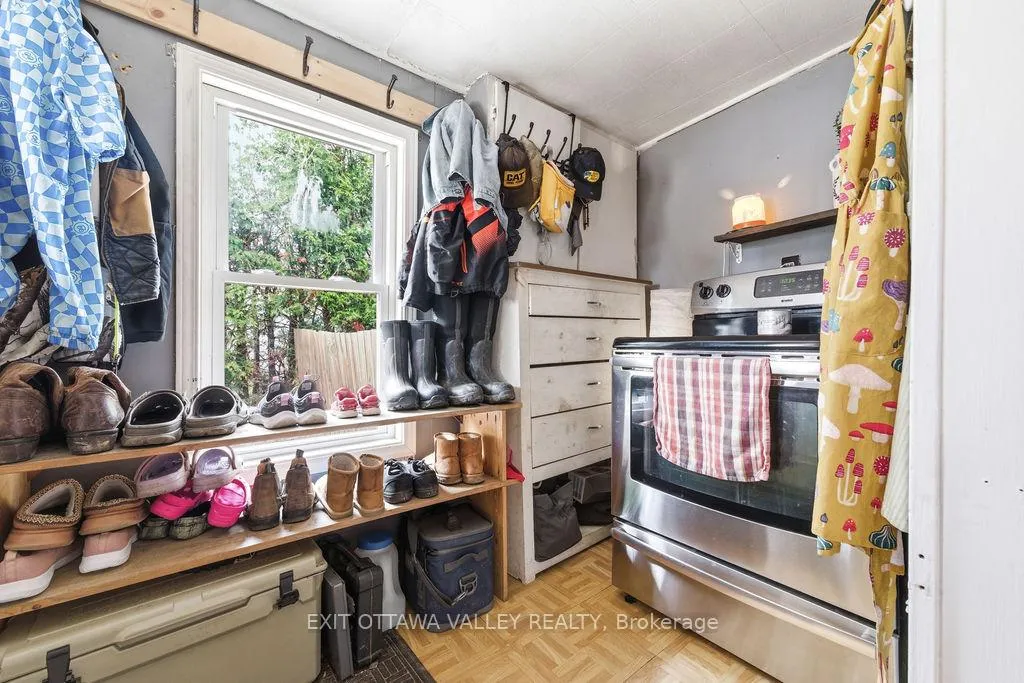 Photo 23 of 528 Almira Street, Pembroke — HOMEH