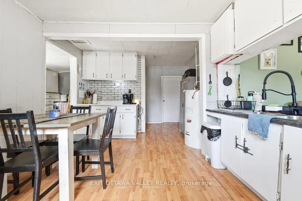 Photo 25 of 528 Almira Street, Pembroke — HOMEH