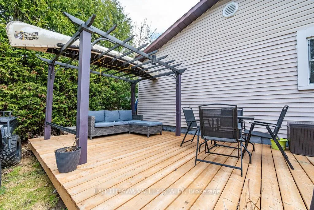 Photo 41 of 528 Almira Street, Pembroke — HOMEH