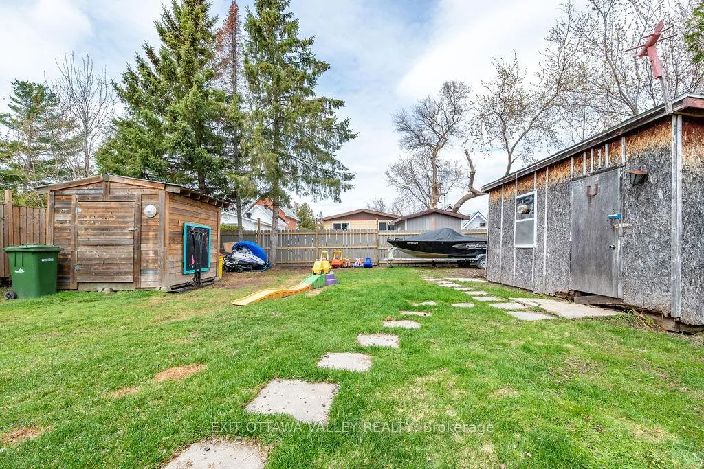 Photo 44 of 528 Almira Street, Pembroke — HOMEH