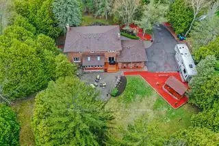 Photo 2 of 29 Gibson Lake Drive, Caledon, Palgrave — HOMEH
