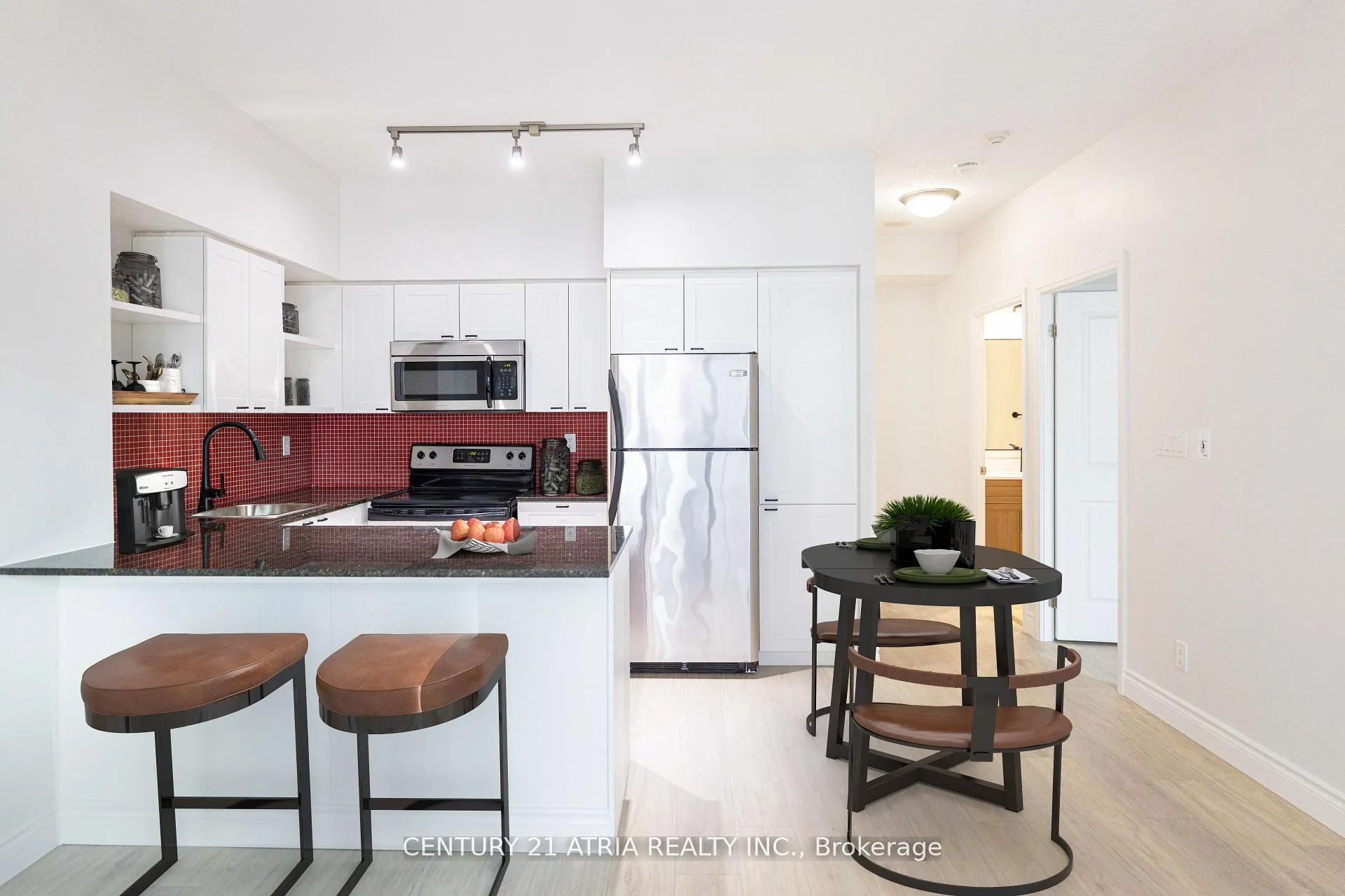 Photo 3 of Unit 506, 35 Hayden Street, Toronto, Church-Yonge Corridor — HOMEH