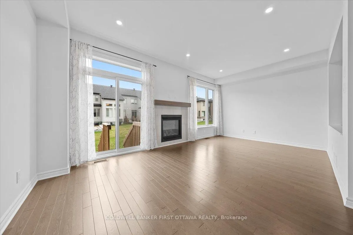 Photo 12 of 1015 Eider Street, Ottawa, Riverside South/Gloucester Glen — HOMEH