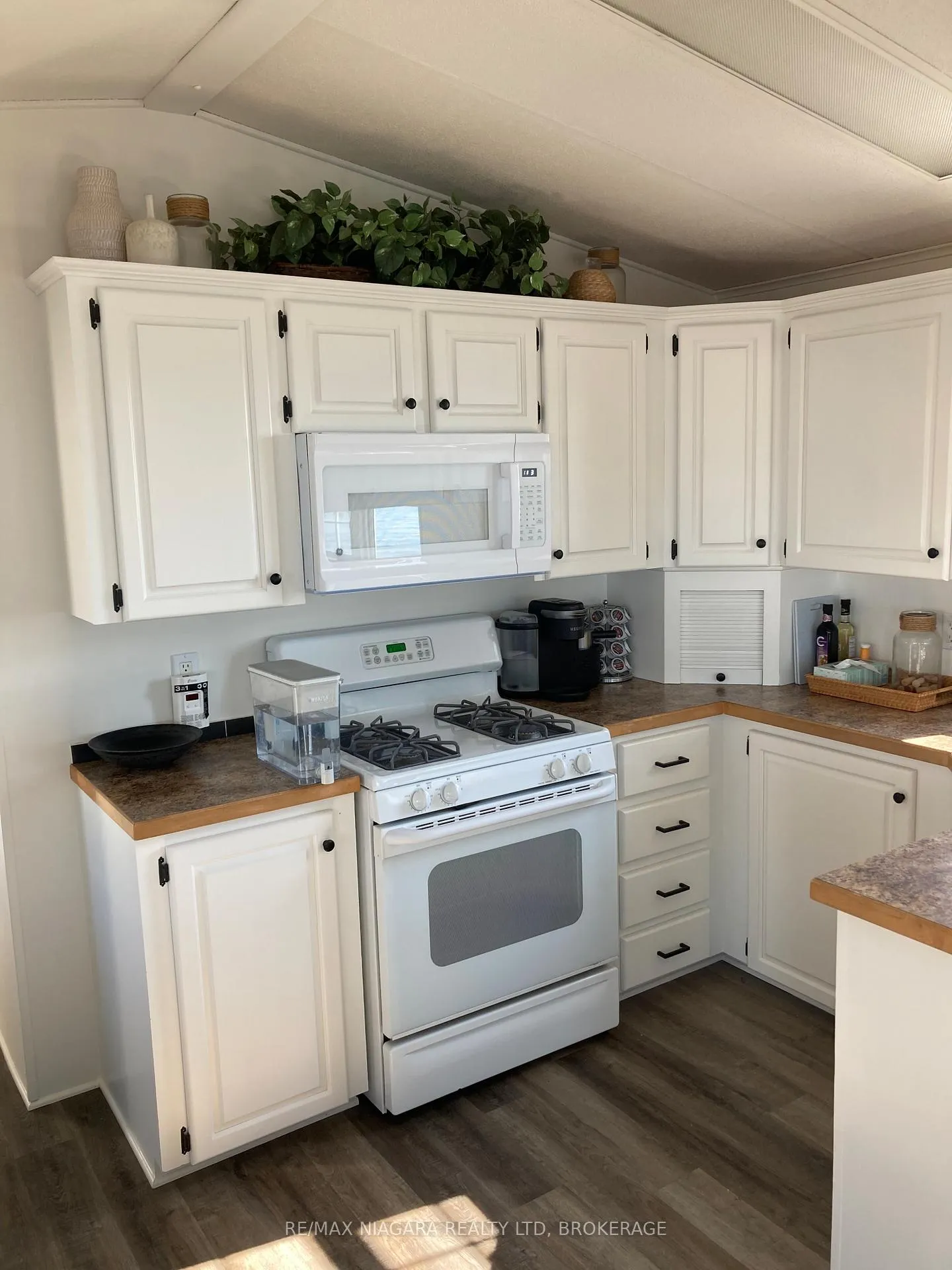 Photo 7 of 83 Wyldewood, Port Colborne, Sherkston — HOMEH