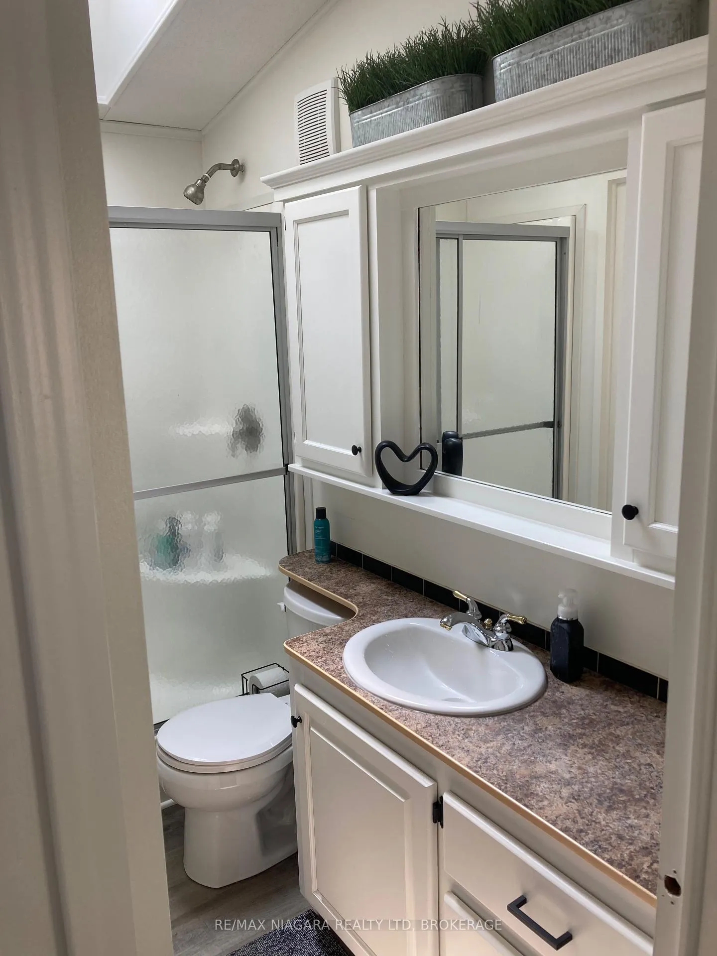 Photo 13 of 83 Wyldewood, Port Colborne, Sherkston — HOMEH