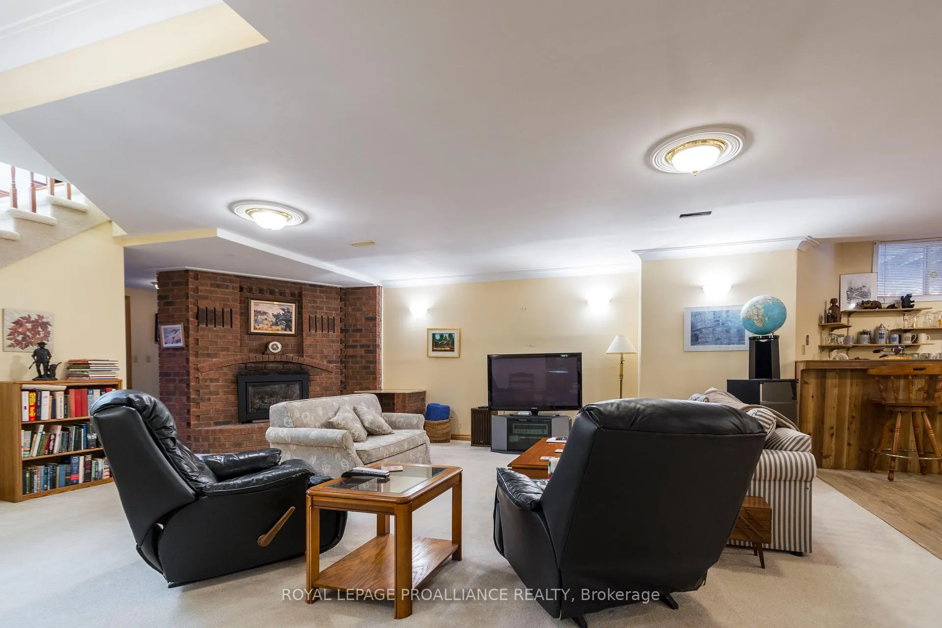 Photo 44 of 7 Brintnell Boulevard, Brighton — HOMEH