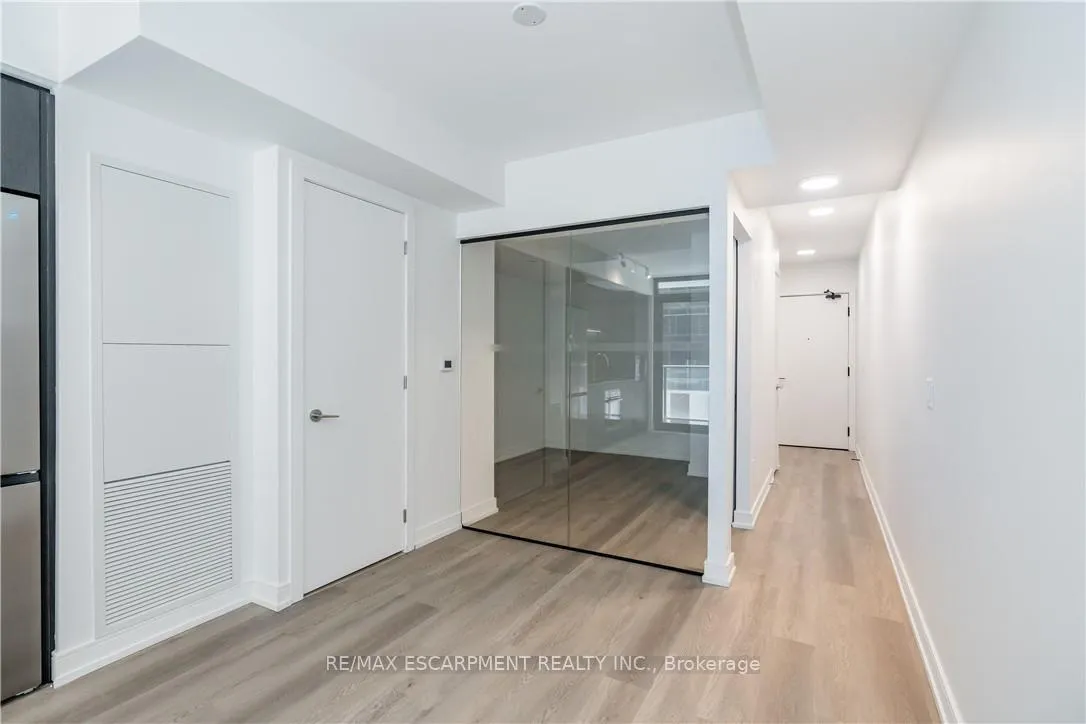 Photo 13 of Unit 422, 1 Jarvis Street, Hamilton, Beasley — HOMEH