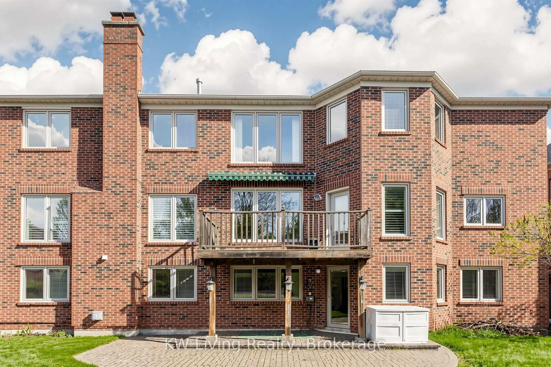 Photo 43 of 22 Ava Crescent, Richmond Hill, Bayview Hill — HOMEH