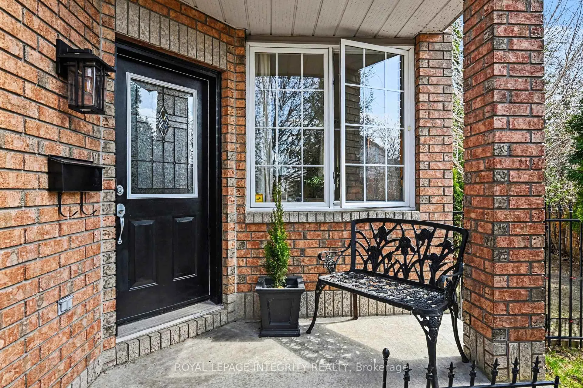 Photo 2 of 52 Kincardine Drive, Ottawa, Kanata - Glencairn/Hazeldean — HOMEH
