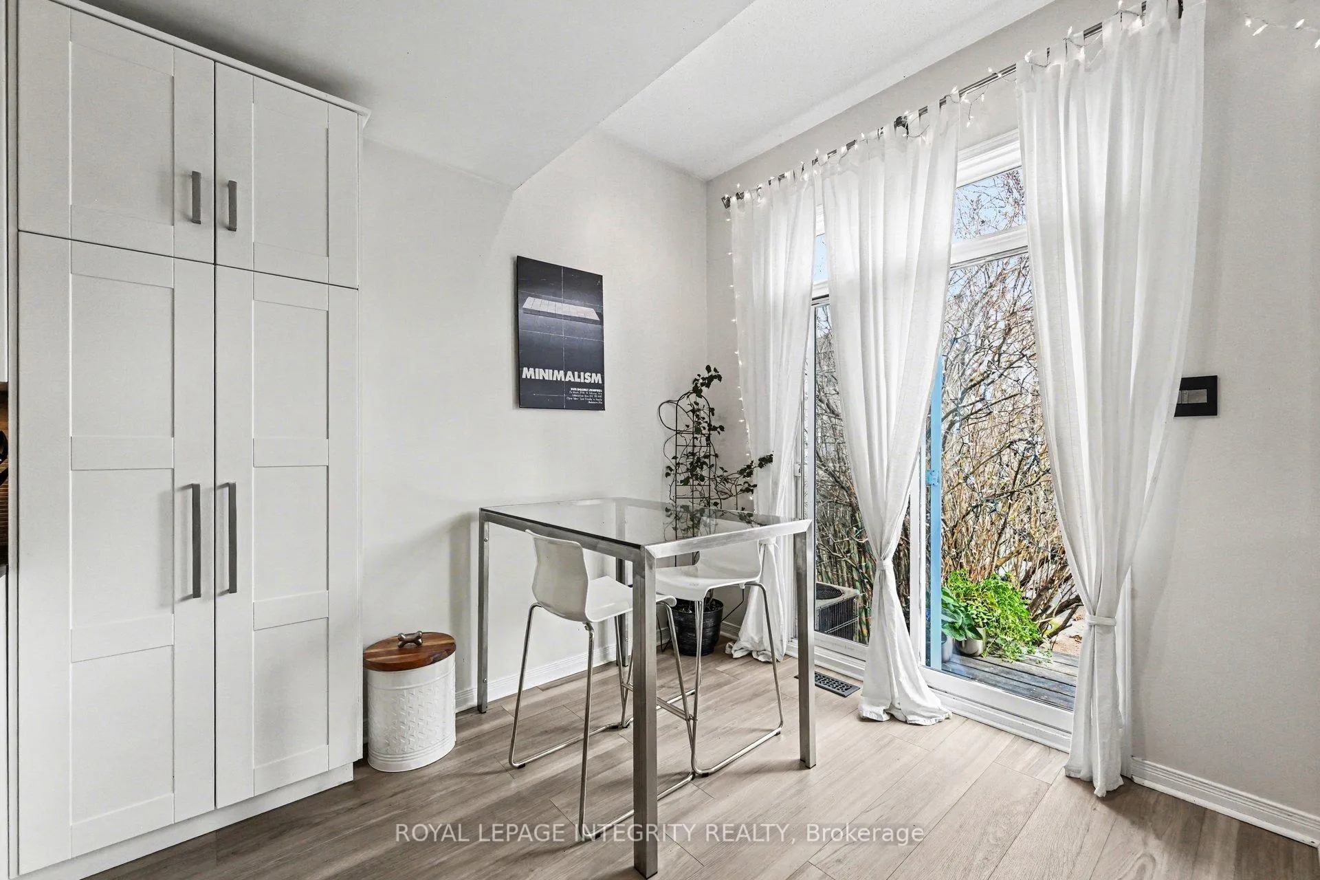 Photo 12 of 52 Kincardine Drive, Ottawa, Kanata - Glencairn/Hazeldean — HOMEH