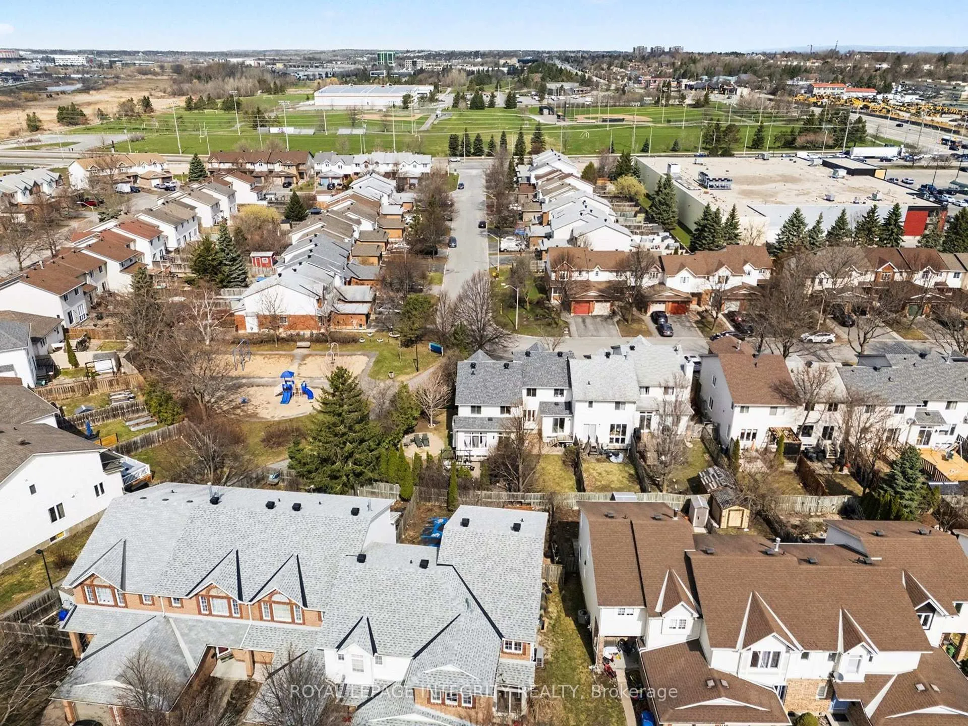 Photo 25 of 52 Kincardine Drive, Ottawa, Kanata - Glencairn/Hazeldean — HOMEH