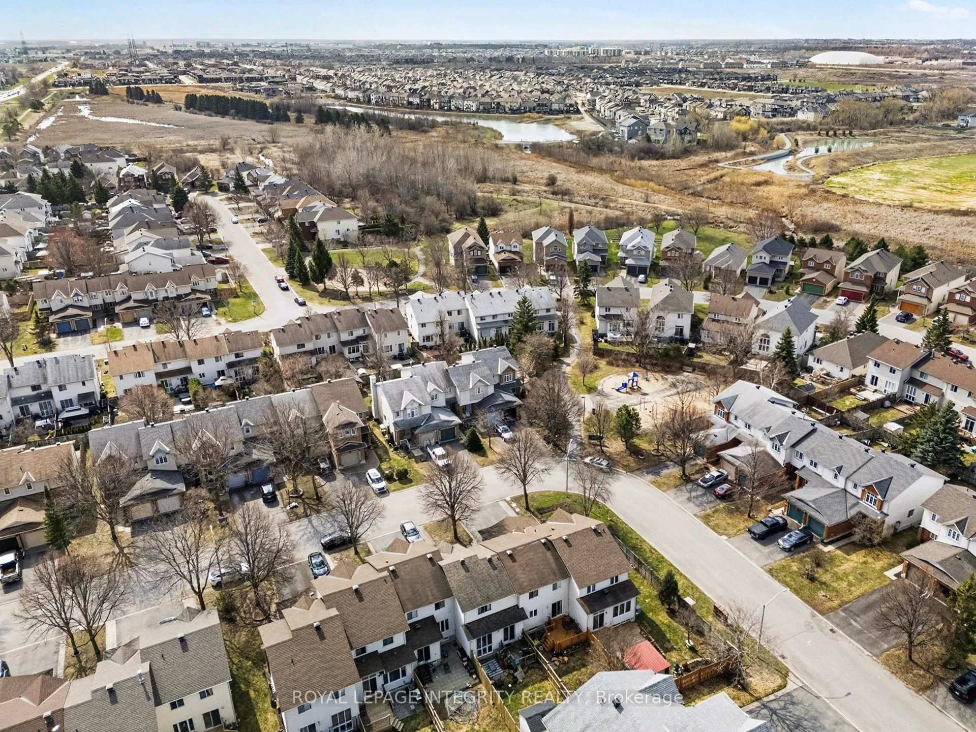 Photo 26 of 52 Kincardine Drive, Ottawa, Kanata - Glencairn/Hazeldean — HOMEH