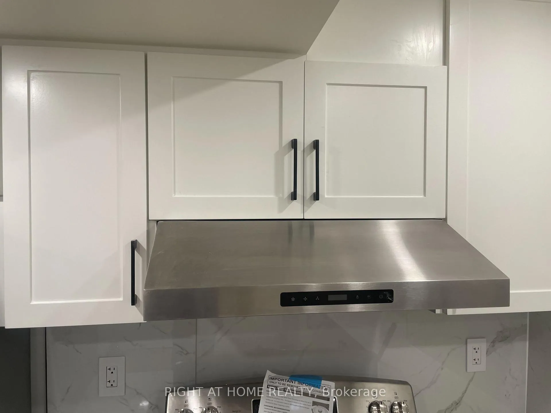 Photo 4 of Unit Basement, 1481 Strawberry Landing, Milton, Walker — HOMEH