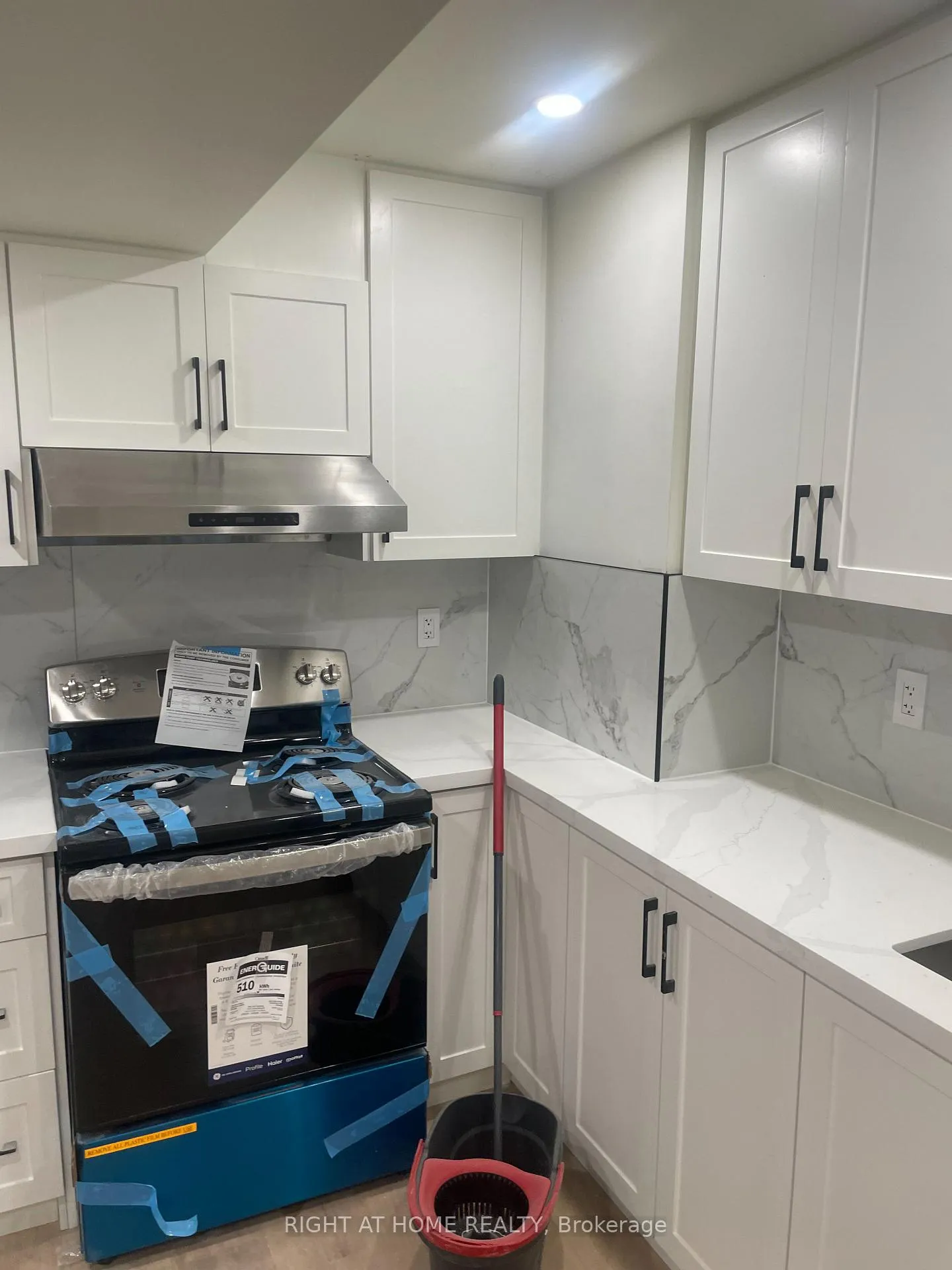 Photo 18 of Unit Basement, 1481 Strawberry Landing, Milton, Walker — HOMEH