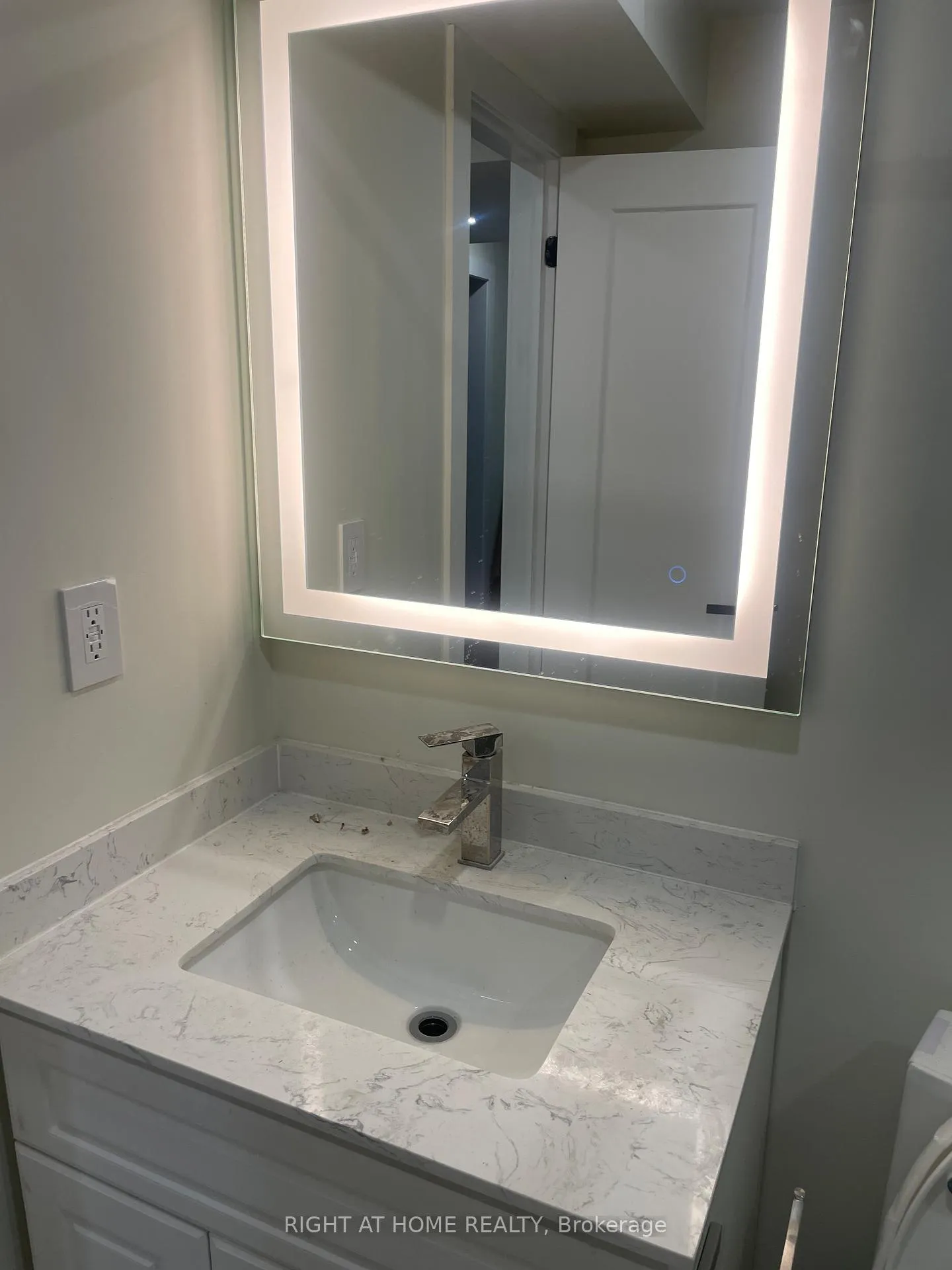 Photo 20 of Unit Basement, 1481 Strawberry Landing, Milton, Walker — HOMEH