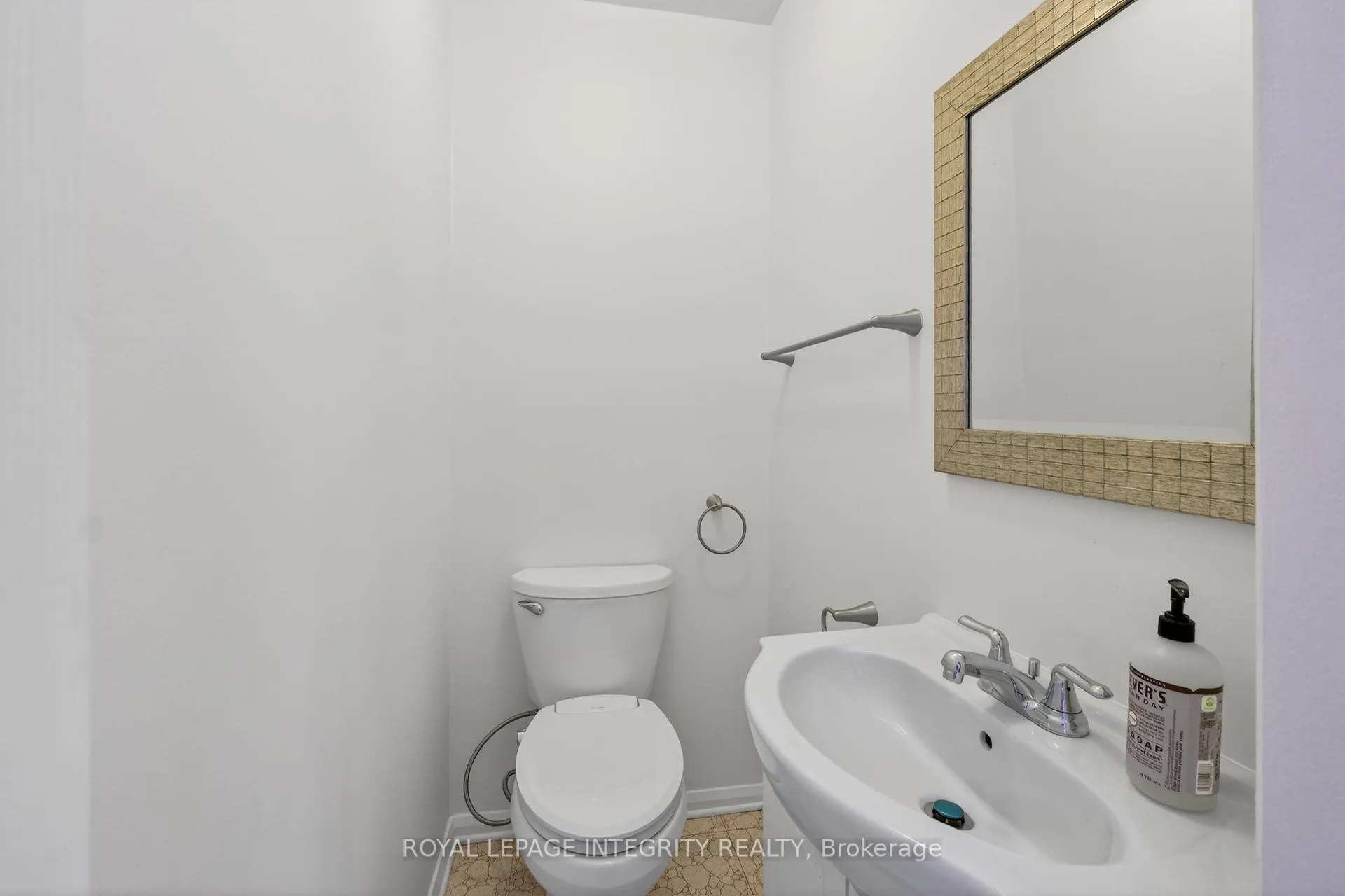 Photo 34 of Unit 51, 1379 Perez Crescent, Ottawa, Carson Grove — HOMEH