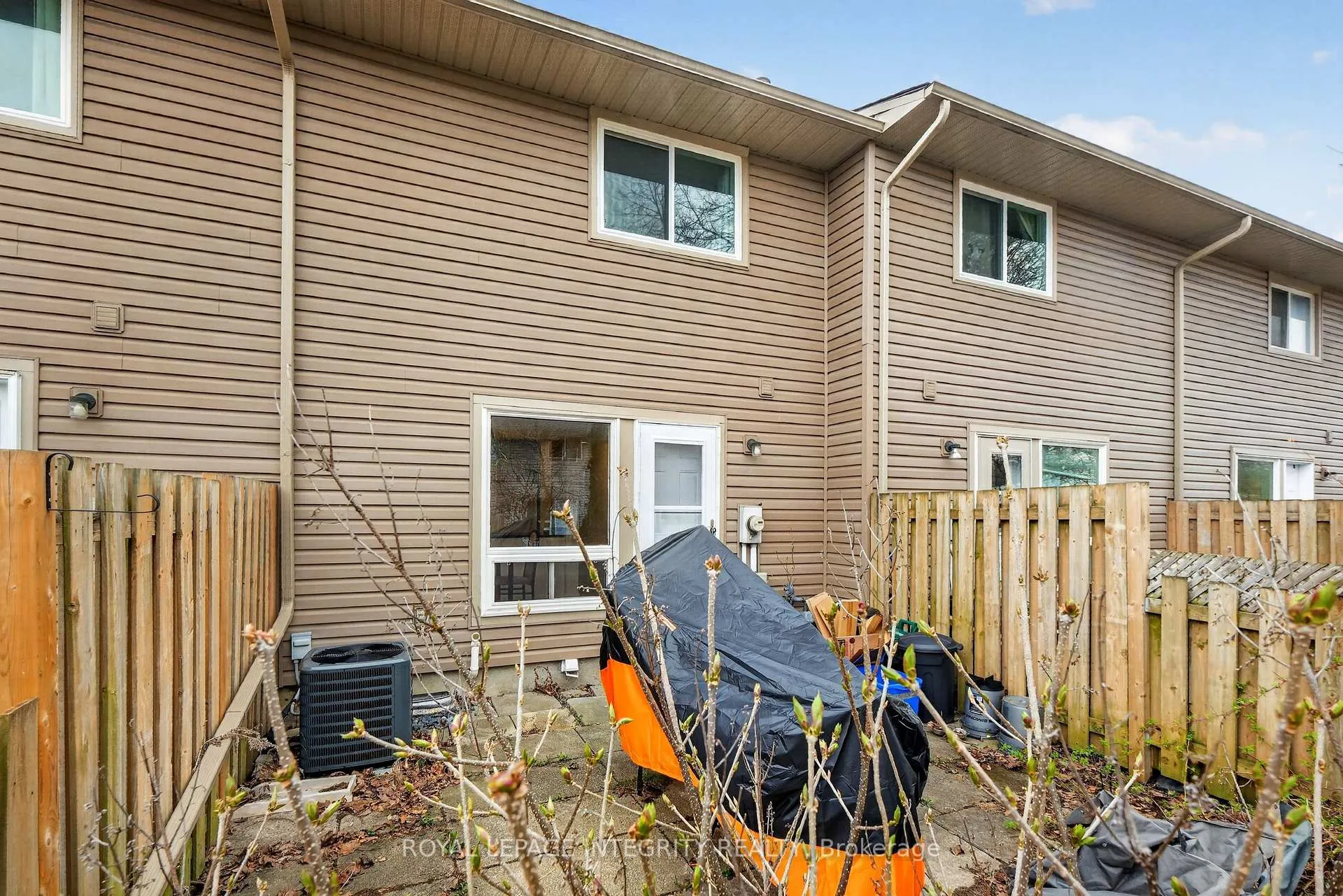 Photo 44 of Unit 51, 1379 Perez Crescent, Ottawa, Carson Grove — HOMEH
