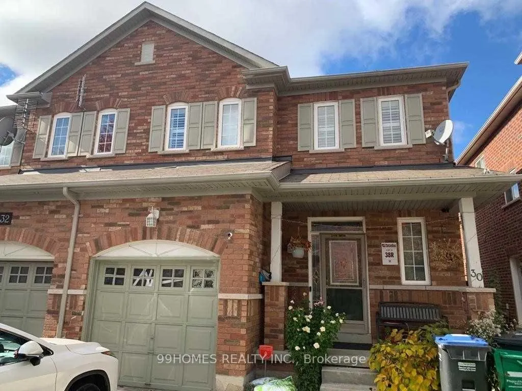 Photo 1 of Unit Upper, 30 Ashdale Road, Brampton, Bram West — HOMEH