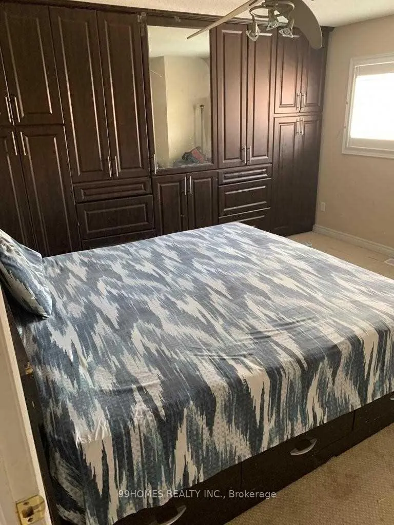 Photo 8 of Unit Upper, 30 Ashdale Road, Brampton, Bram West — HOMEH