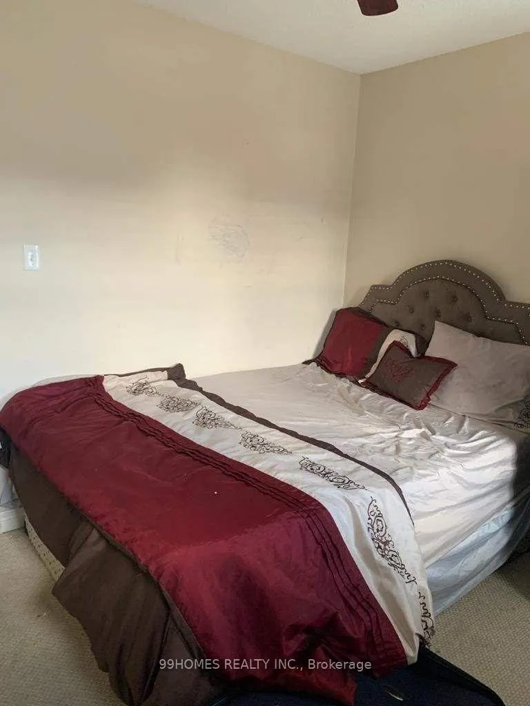 Photo 9 of Unit Upper, 30 Ashdale Road, Brampton, Bram West — HOMEH