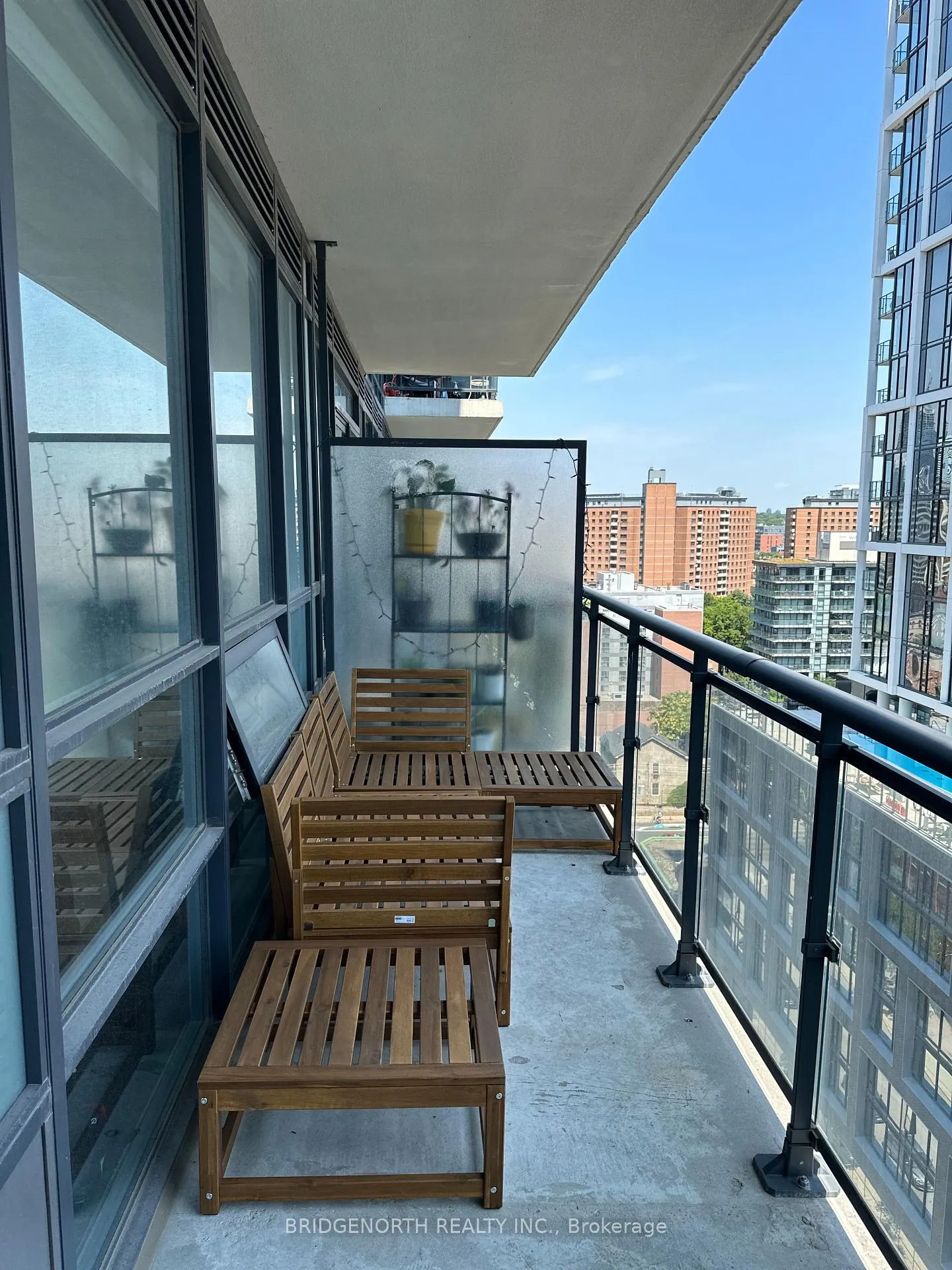 Photo 5 of Unit 1726, 460 Adelaide Street E, Toronto, Moss Park — HOMEH