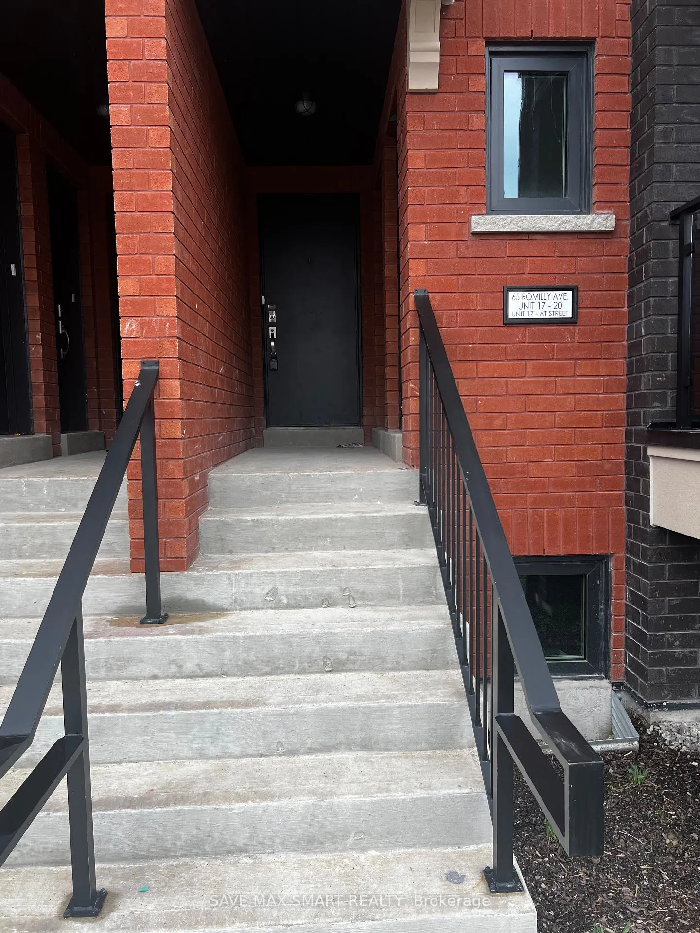 Photo 4 of Unit 20, 65 Romilly Avenue, Brampton, Northwest Brampton — HOMEH