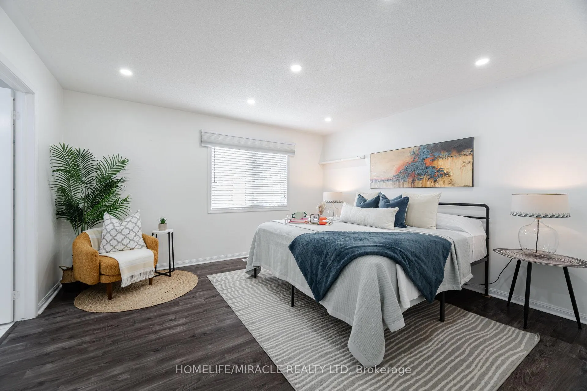 Photo 21 of 14 Robert Parkinson Drive, Brampton, Northwest Brampton — HOMEH