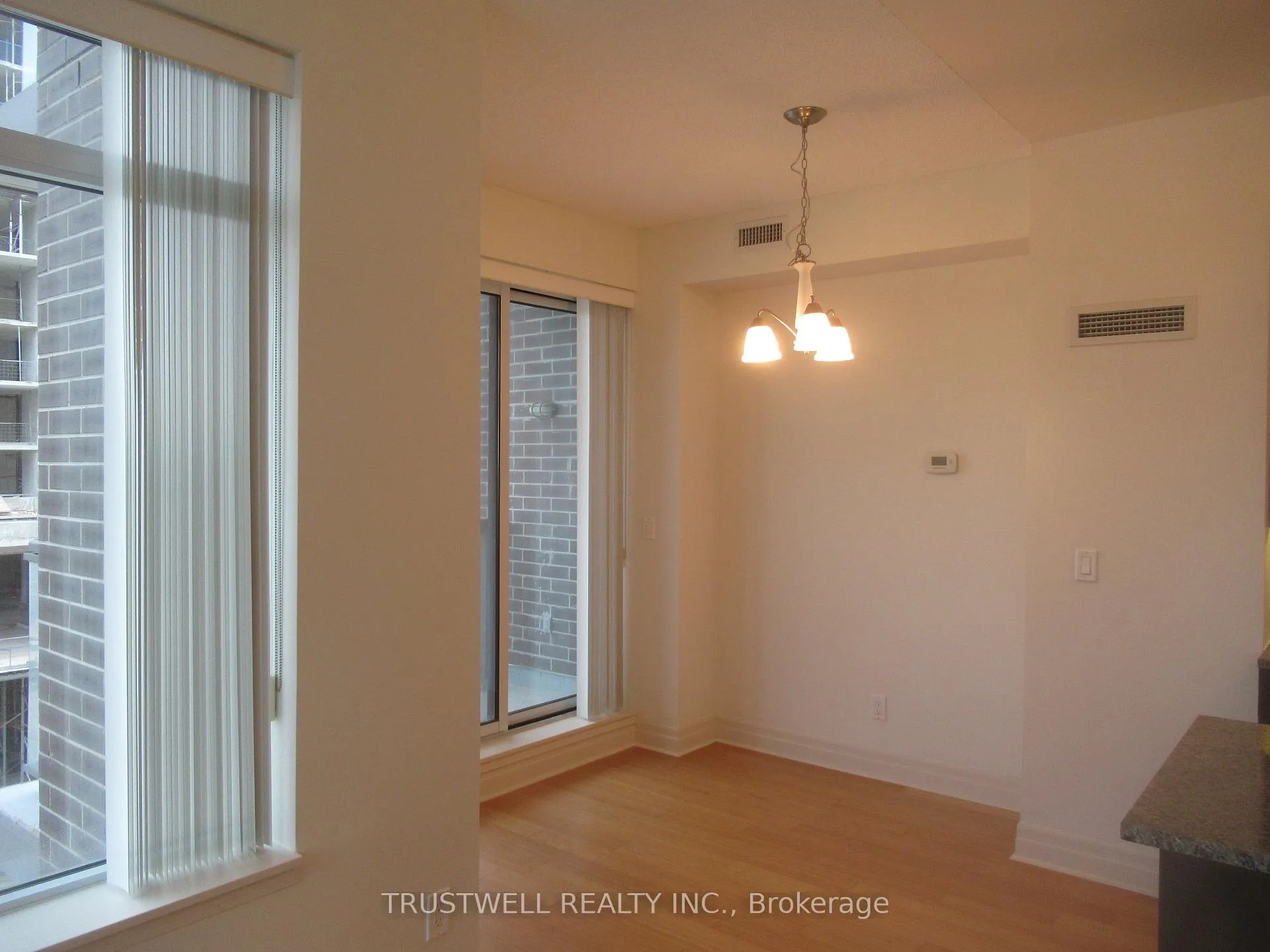 Photo 7 of Unit 407, 8130 Birchmount Road, Markham, Unionville — HOMEH