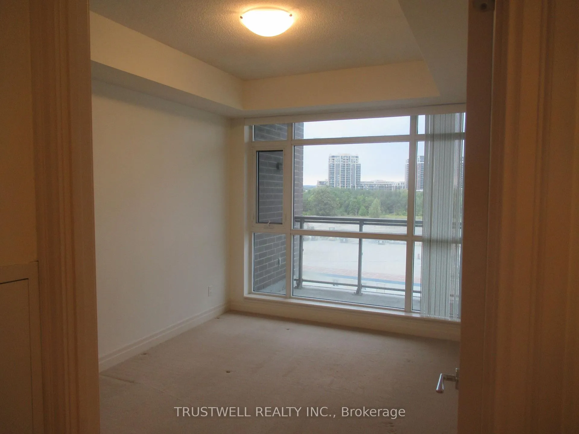 Photo 9 of Unit 407, 8130 Birchmount Road, Markham, Unionville — HOMEH