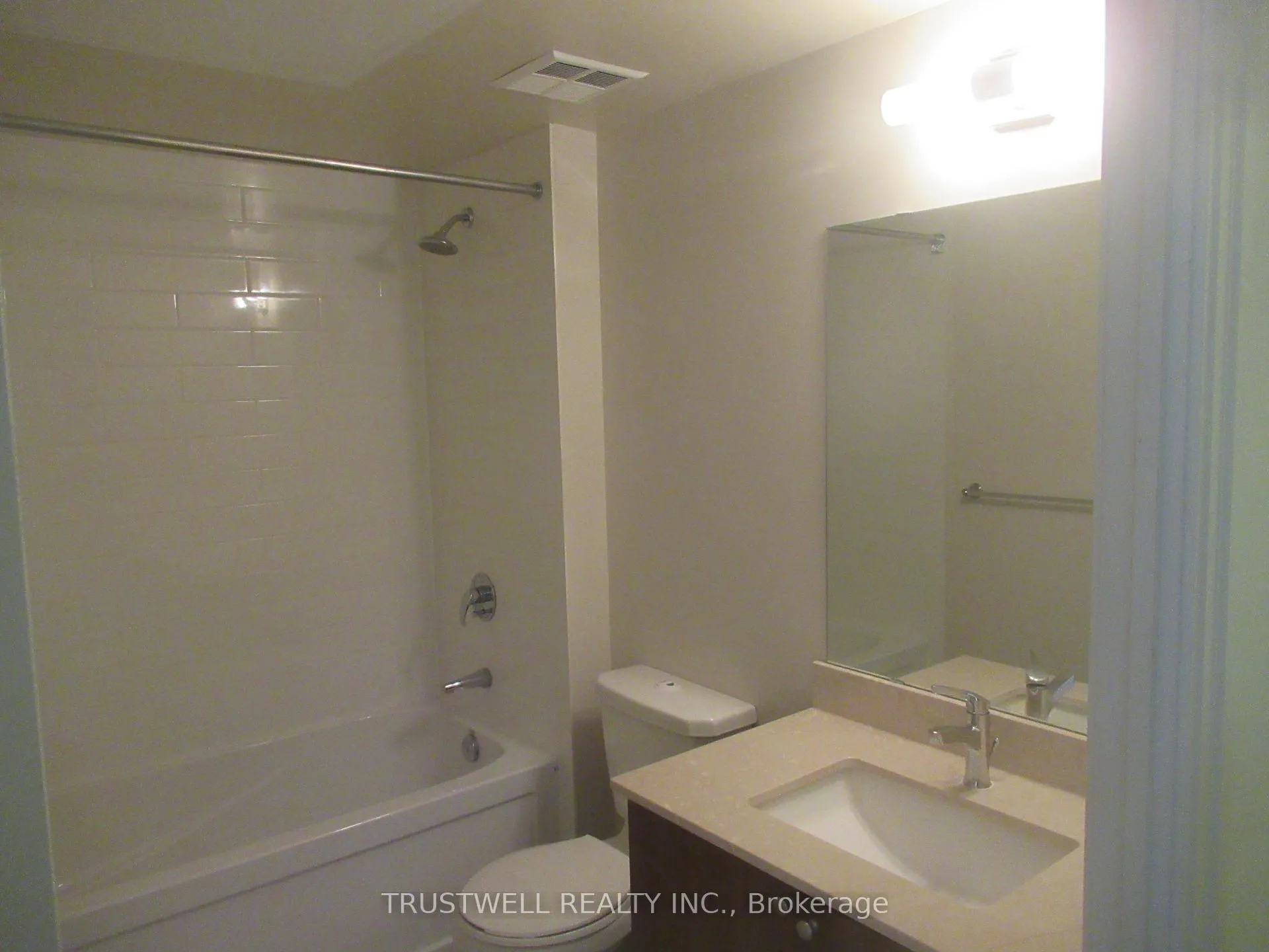 Photo 10 of Unit 407, 8130 Birchmount Road, Markham, Unionville — HOMEH