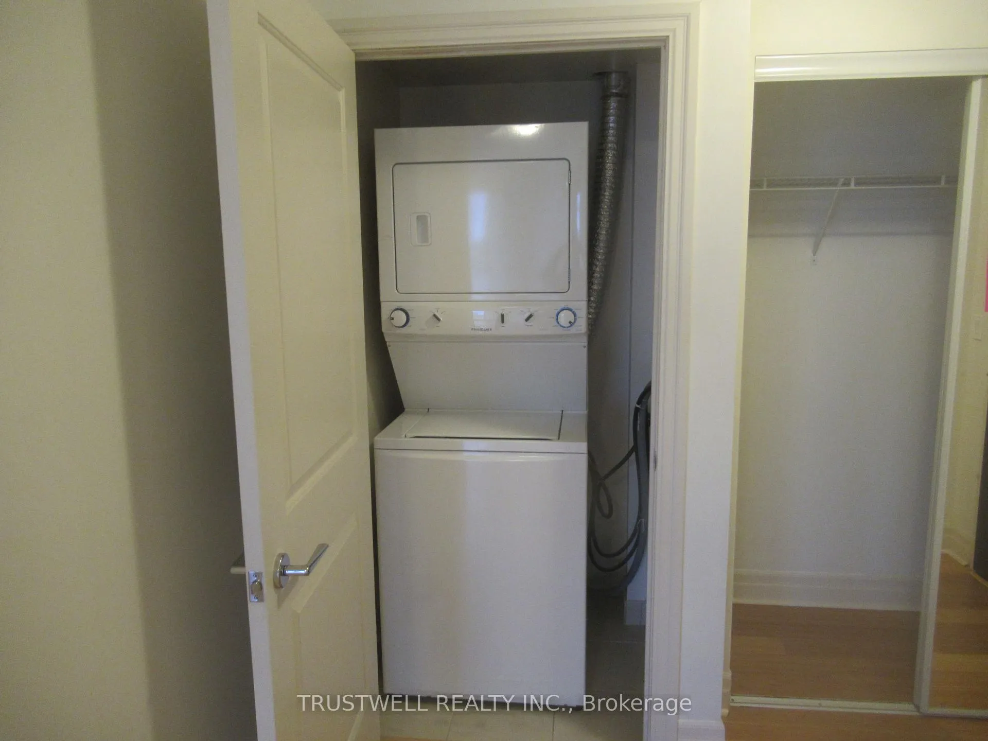 Photo 14 of Unit 407, 8130 Birchmount Road, Markham, Unionville — HOMEH