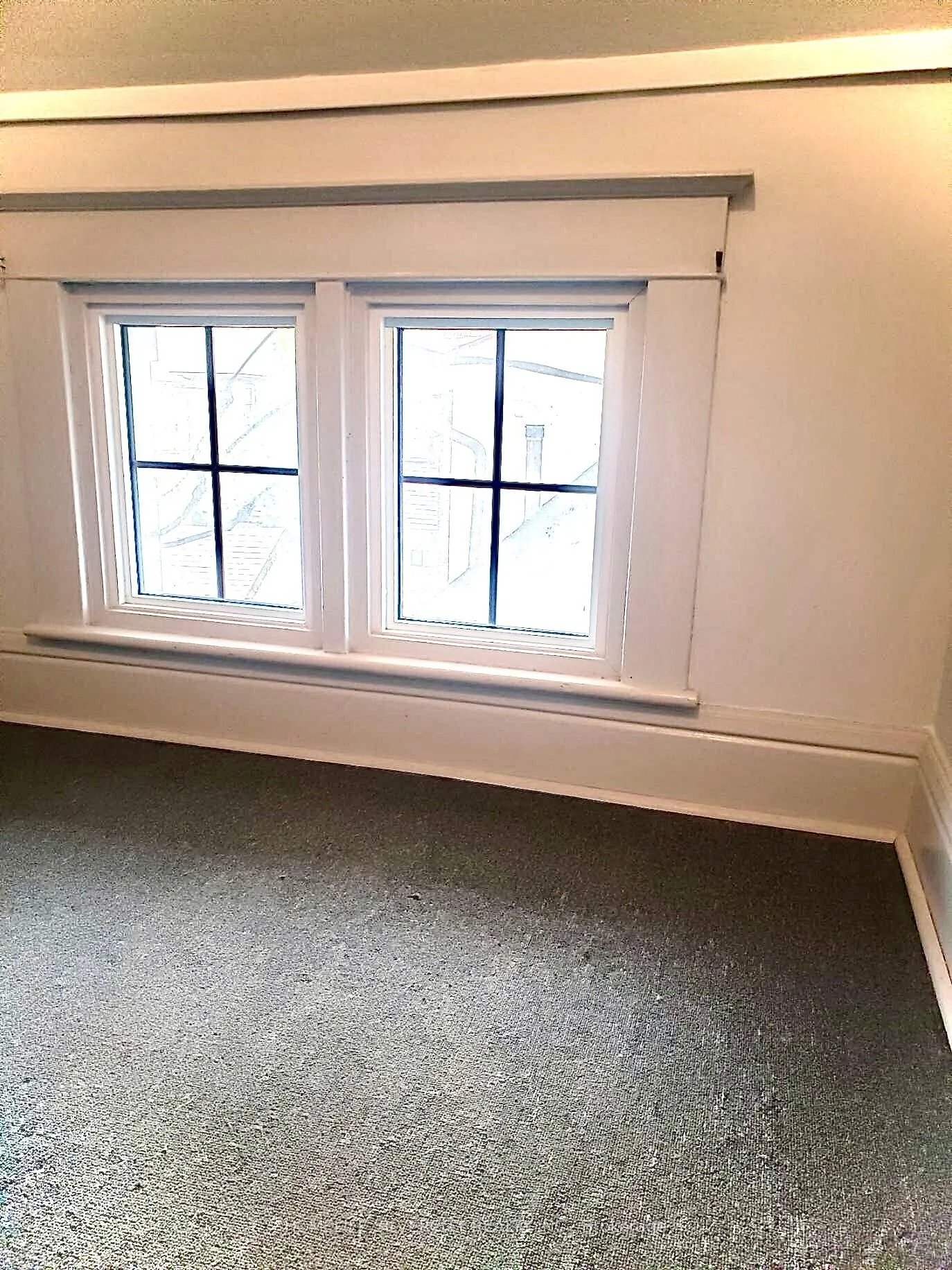 Photo 11 of 147 Holton Avenue S, Hamilton, St. Clair — HOMEH