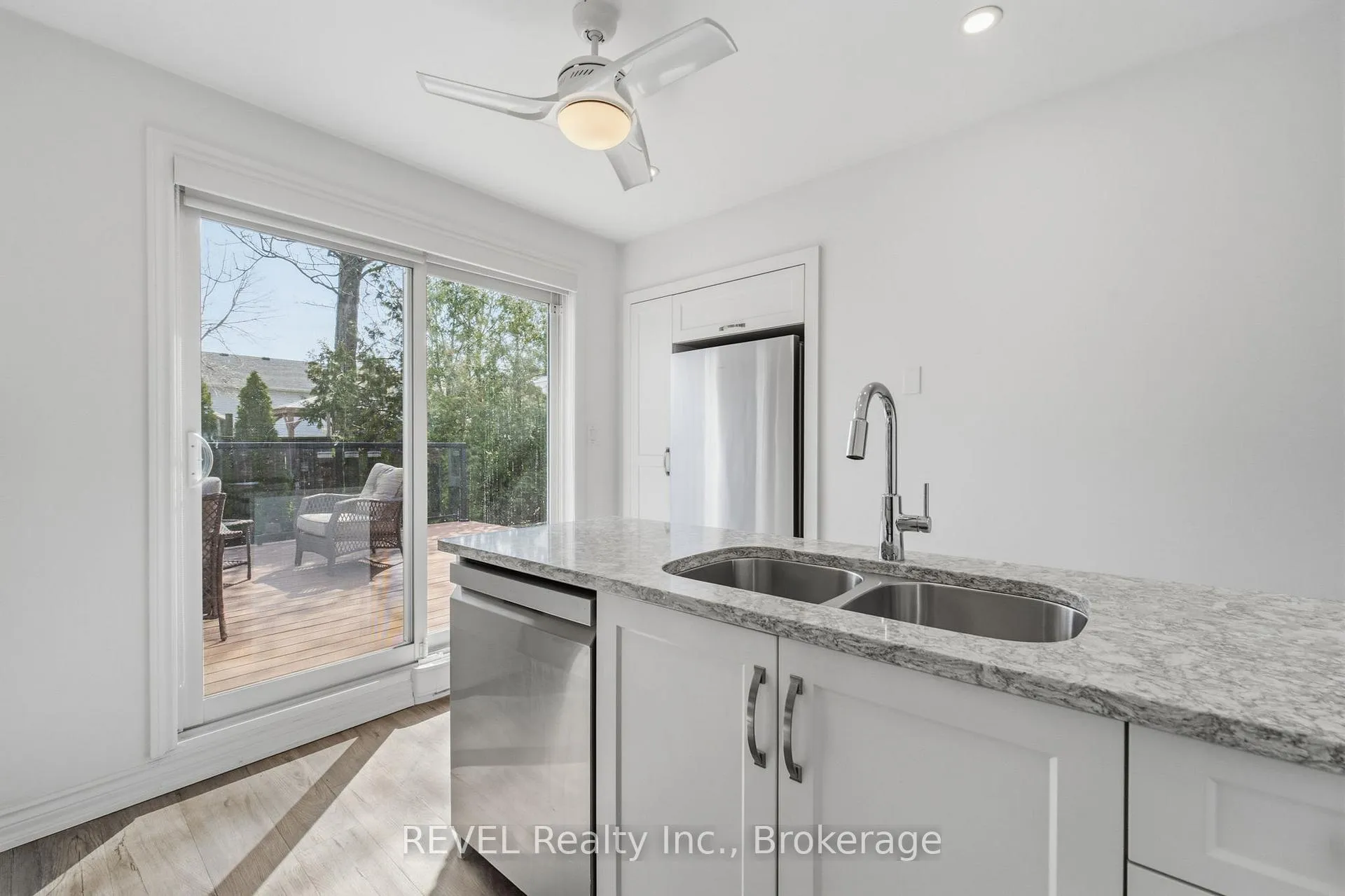 Photo 16 of Unit 10, 226 Vansickle Road, St. Catharines, Rykert/Vansickle — HOMEH
