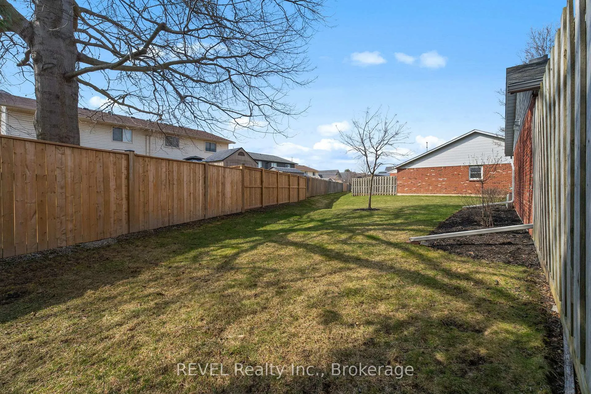 Photo 28 of Unit 10, 226 Vansickle Road, St. Catharines, Rykert/Vansickle — HOMEH