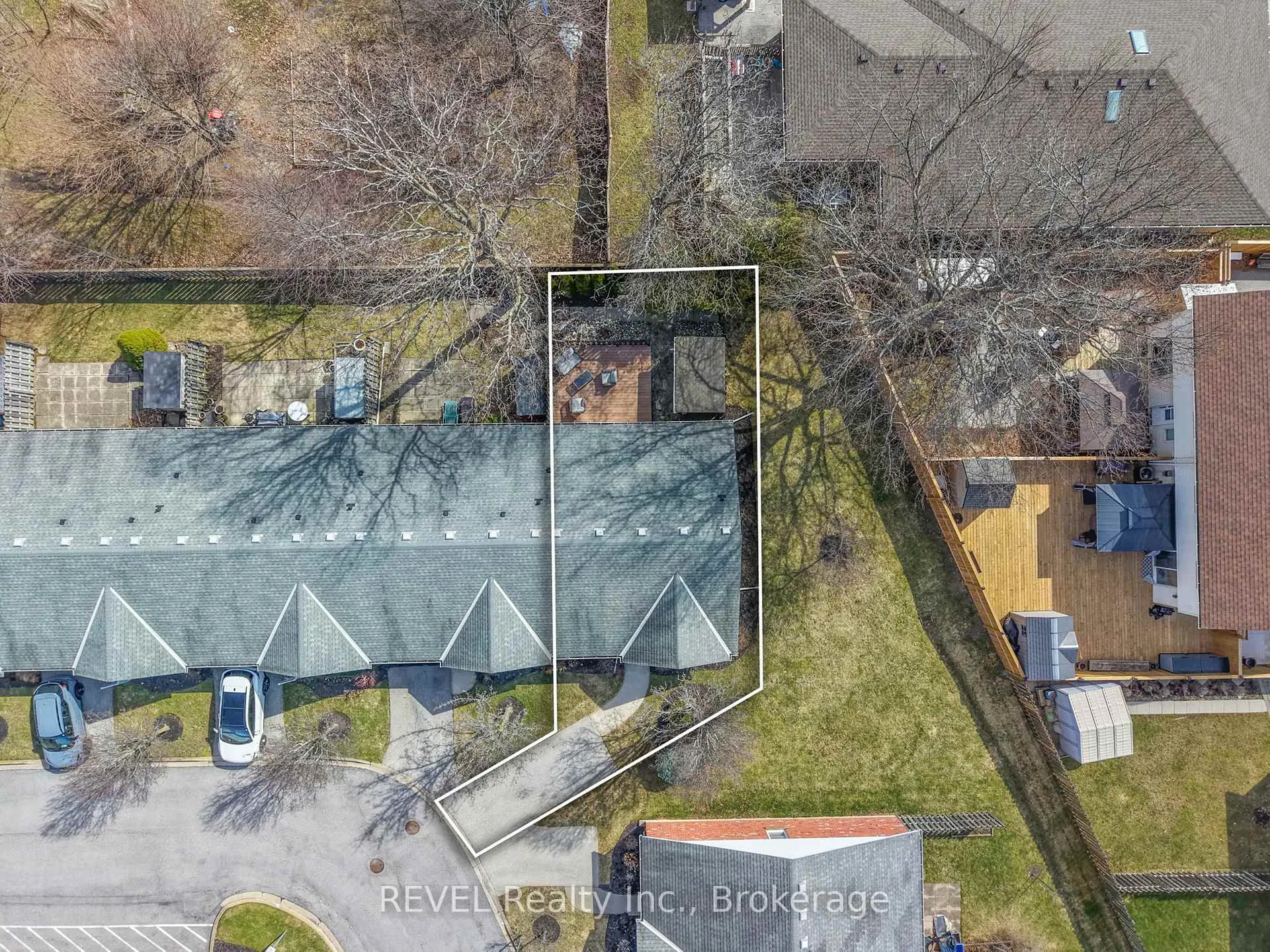 Photo 29 of Unit 10, 226 Vansickle Road, St. Catharines, Rykert/Vansickle — HOMEH