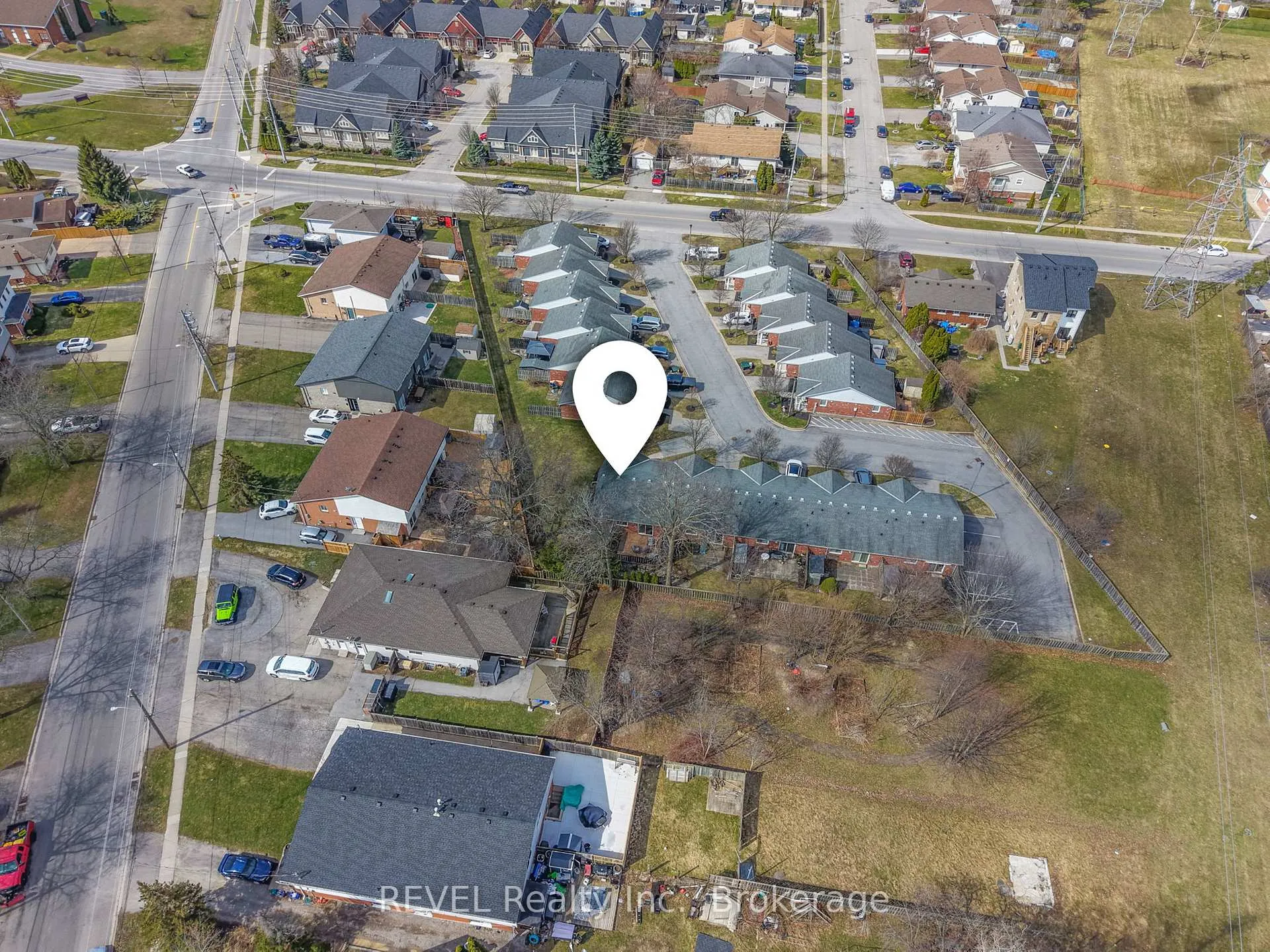Photo 31 of Unit 10, 226 Vansickle Road, St. Catharines, Rykert/Vansickle — HOMEH
