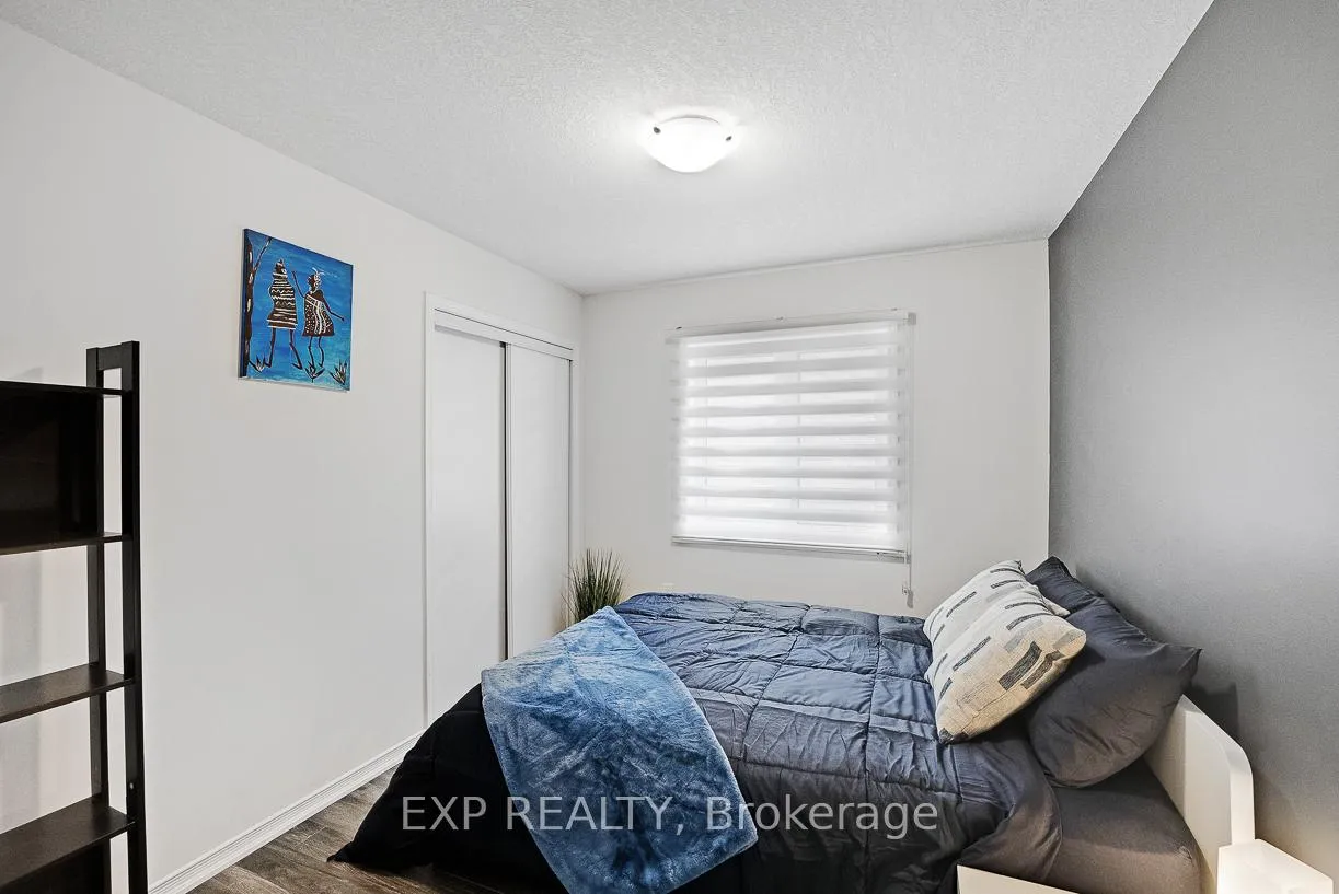 Photo 21 of 7737 Hackberry Trail, Niagara Falls, Brown — HOMEH