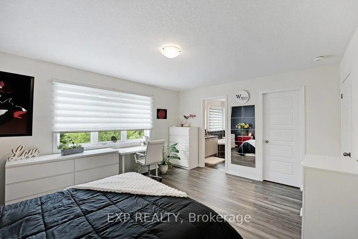 Photo 23 of 7737 Hackberry Trail, Niagara Falls, Brown — HOMEH