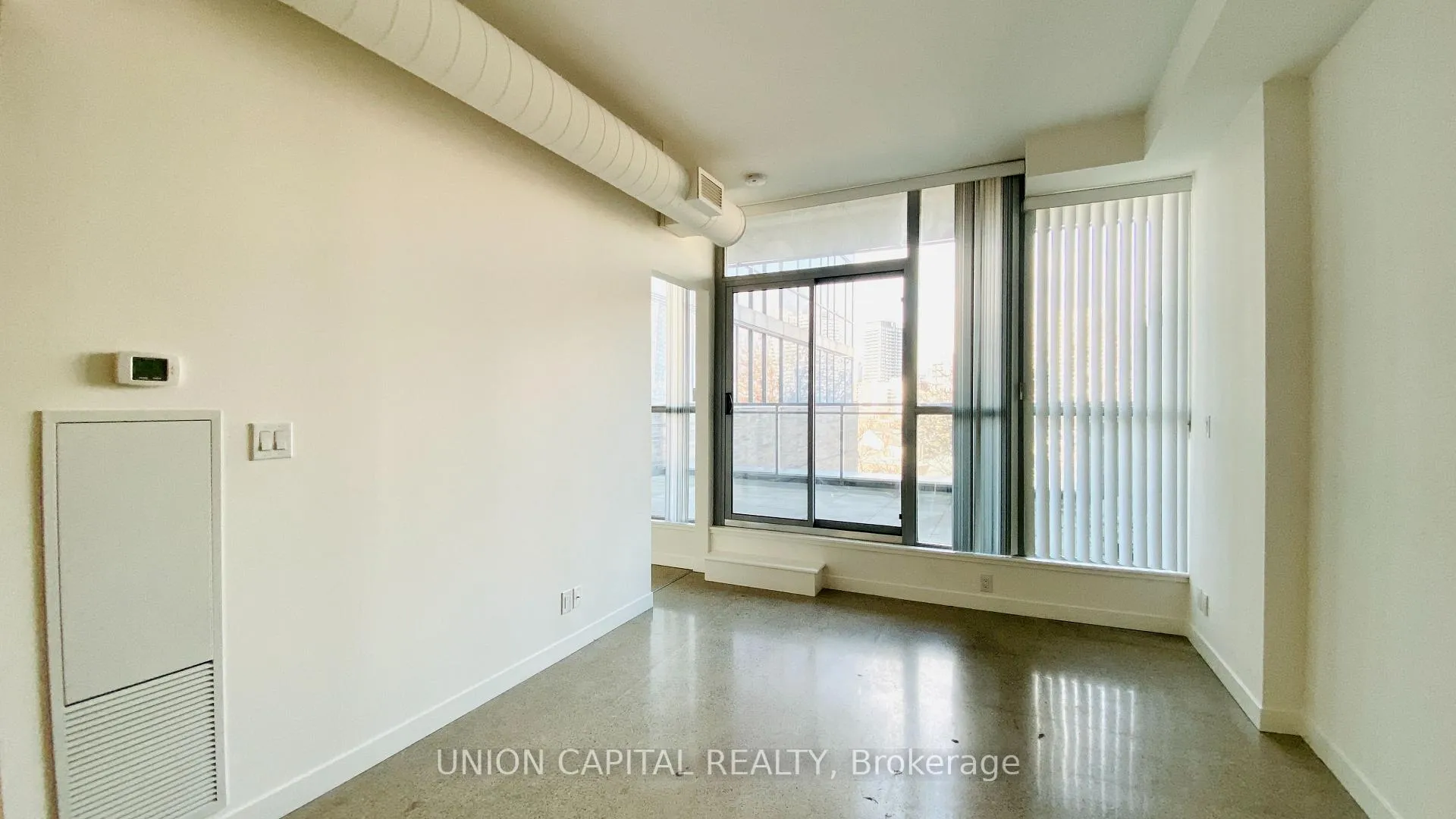 Photo 4 of Unit 607, 510 King Street E, Toronto, Moss Park — HOMEH