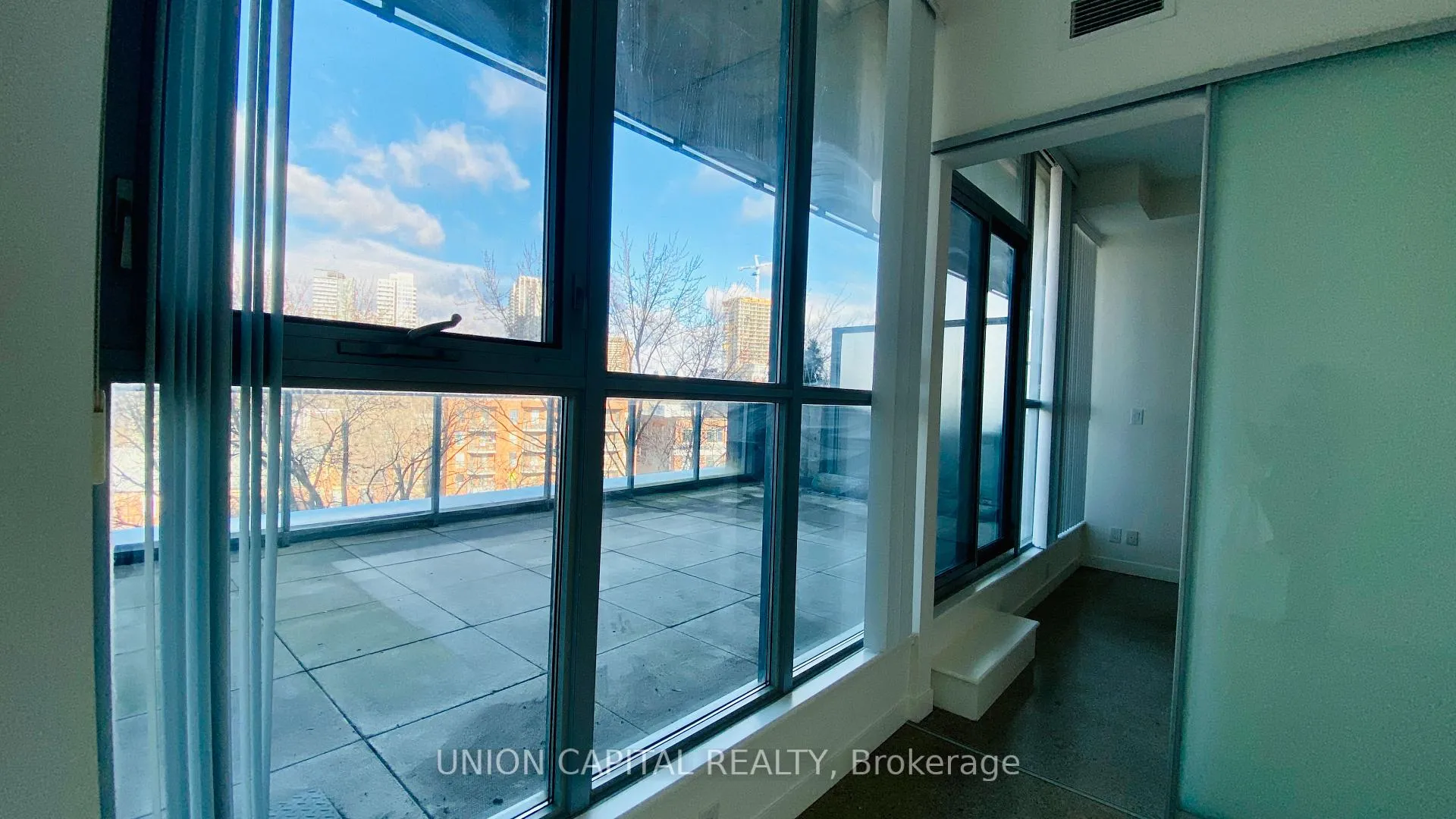 Photo 7 of Unit 607, 510 King Street E, Toronto, Moss Park — HOMEH