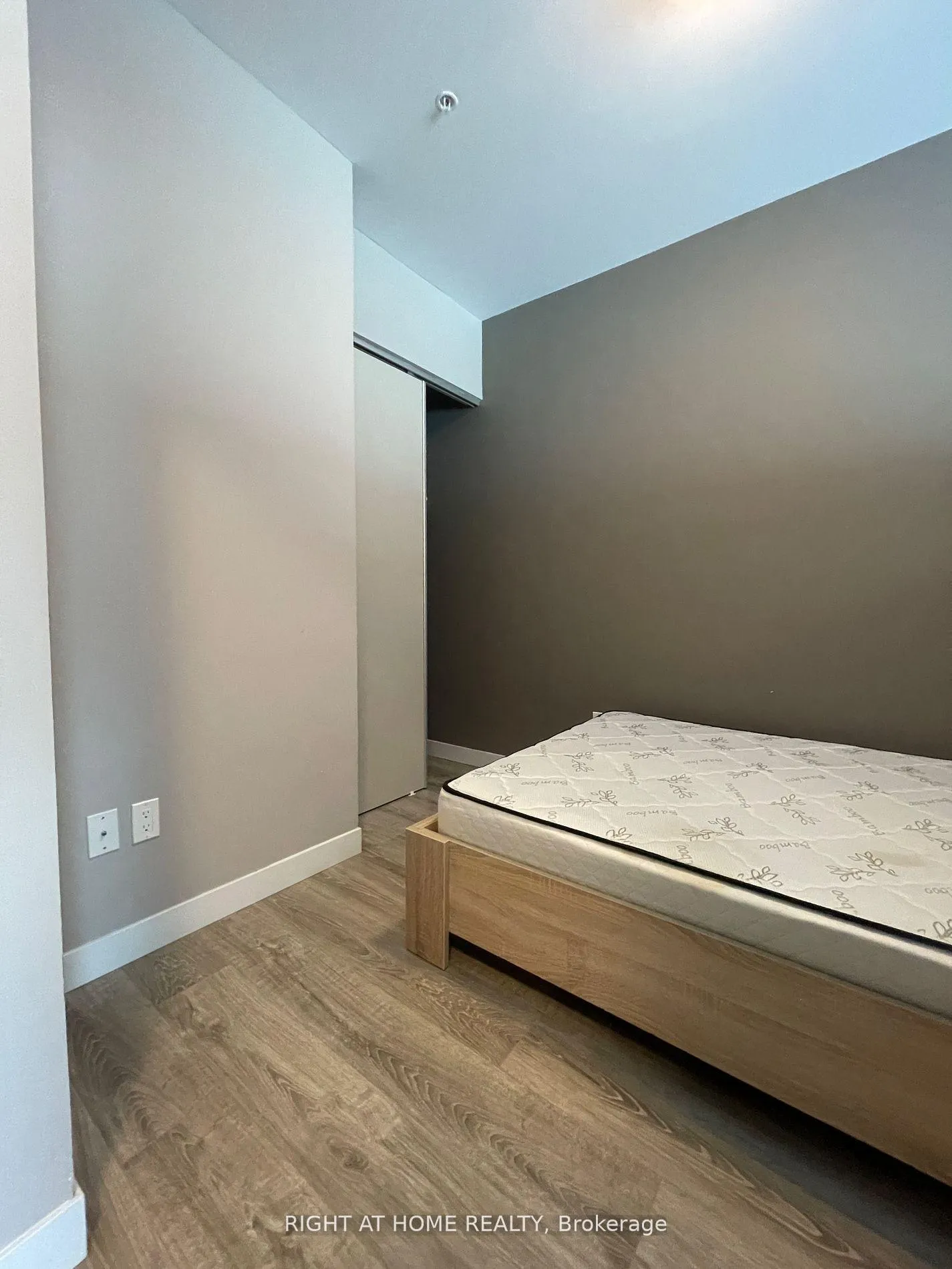 Photo 21 of Unit 102, 250 Albert Street, Waterloo, Beechwood/University — HOMEH